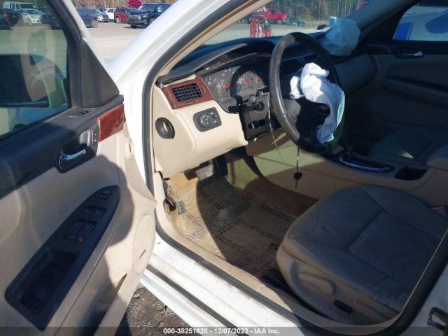 Photo 4 VIN: 2G1WG5EK2B1268559 - CHEVROLET IMPALA 