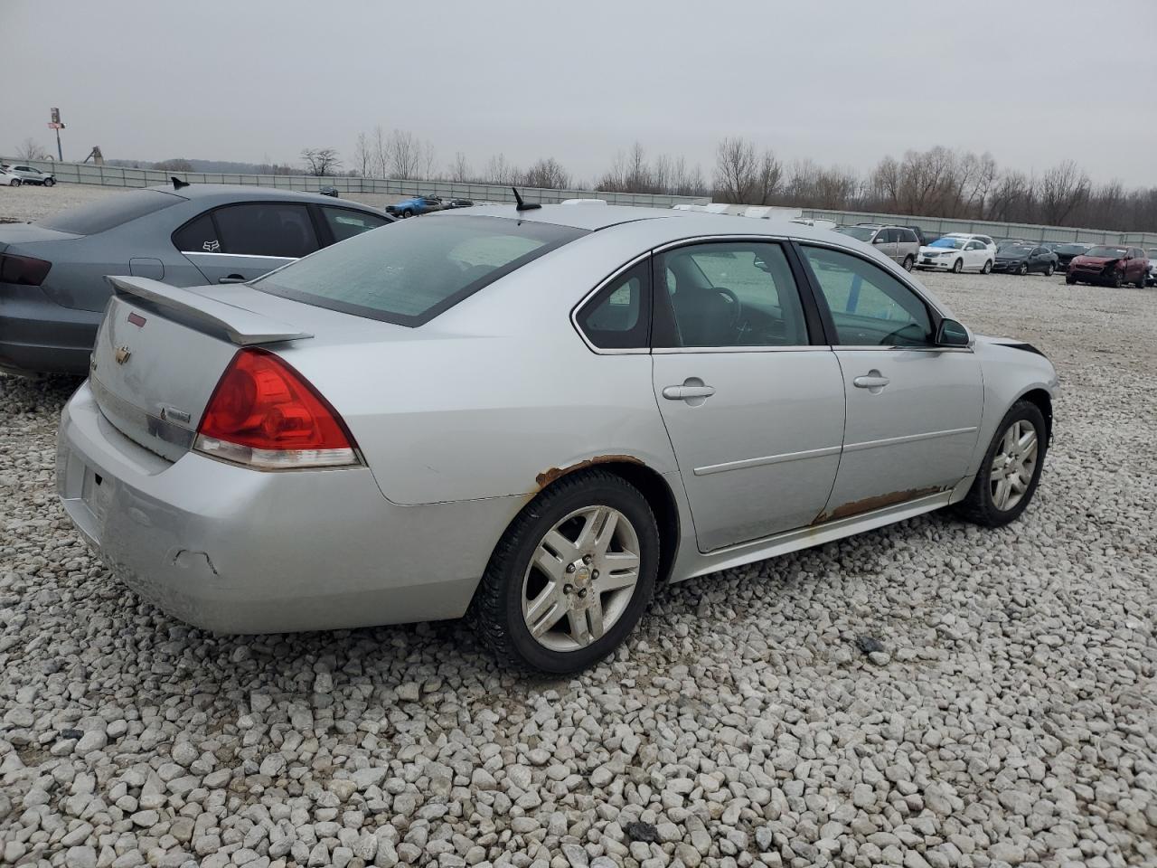 Photo 2 VIN: 2G1WG5EK2B1275463 - CHEVROLET IMPALA 