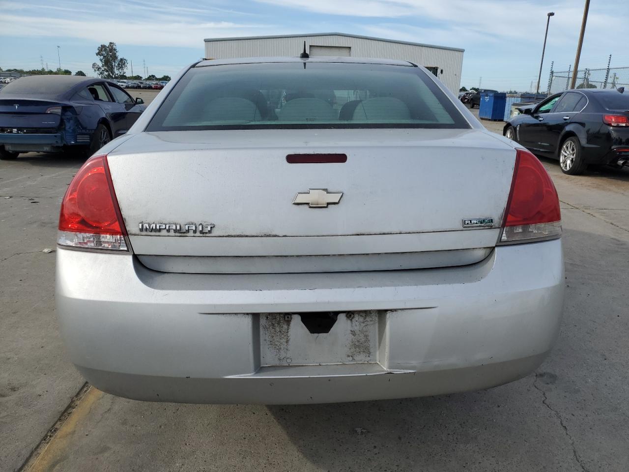 Photo 5 VIN: 2G1WG5EK2B1322524 - CHEVROLET IMPALA 