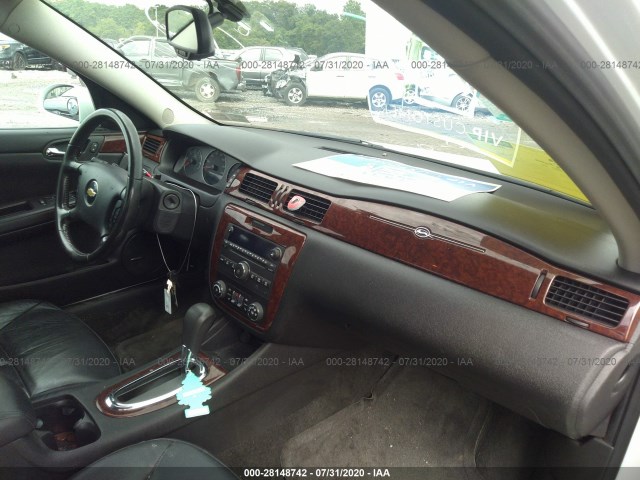 Photo 4 VIN: 2G1WG5EK4B1176885 - CHEVROLET IMPALA 