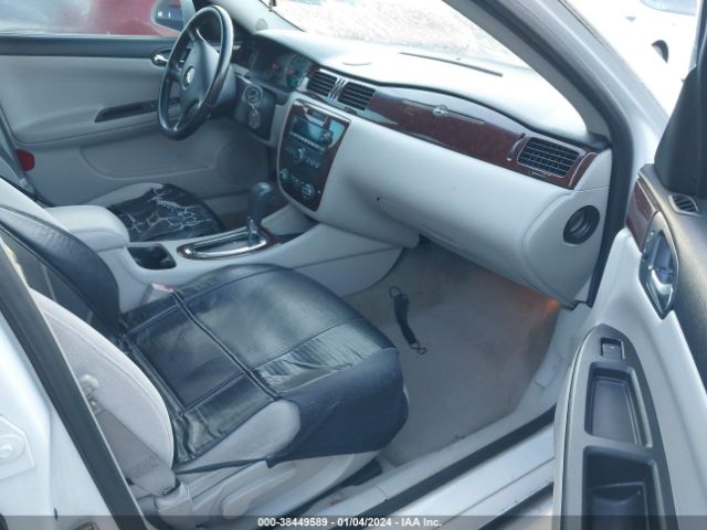 Photo 4 VIN: 2G1WG5EK5B1171064 - CHEVROLET IMPALA 