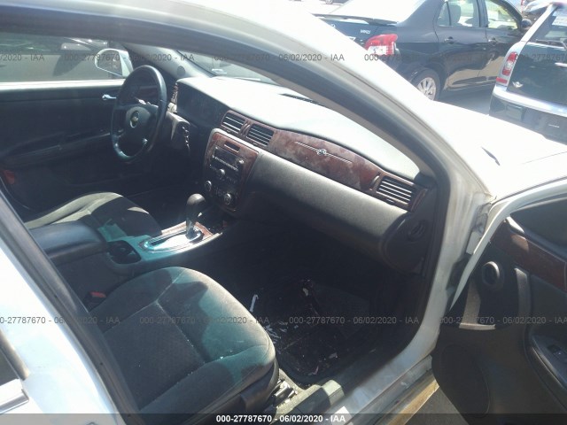 Photo 4 VIN: 2G1WG5EK6B1212141 - CHEVROLET IMPALA 