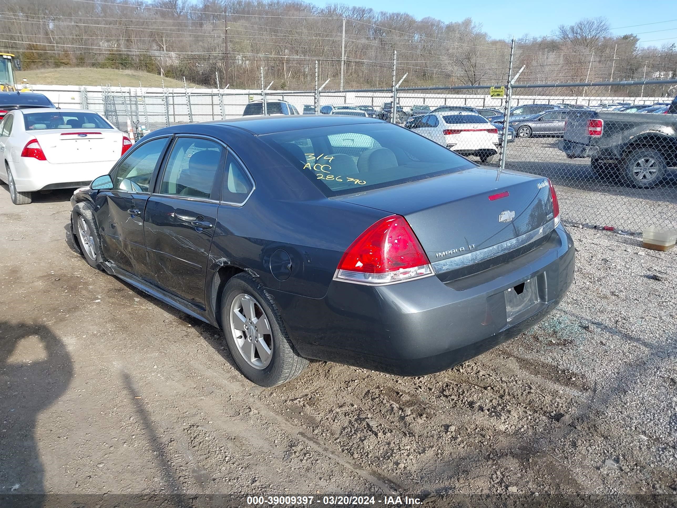 Photo 2 VIN: 2G1WG5EK6B1286790 - CHEVROLET IMPALA 