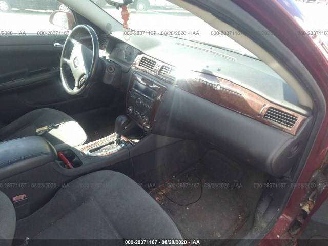 Photo 4 VIN: 2G1WG5EK8B1120061 - CHEVROLET IMPALA 