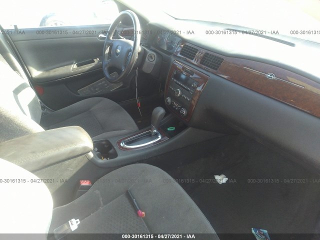 Photo 4 VIN: 2G1WG5EK8B1308787 - CHEVROLET IMPALA 