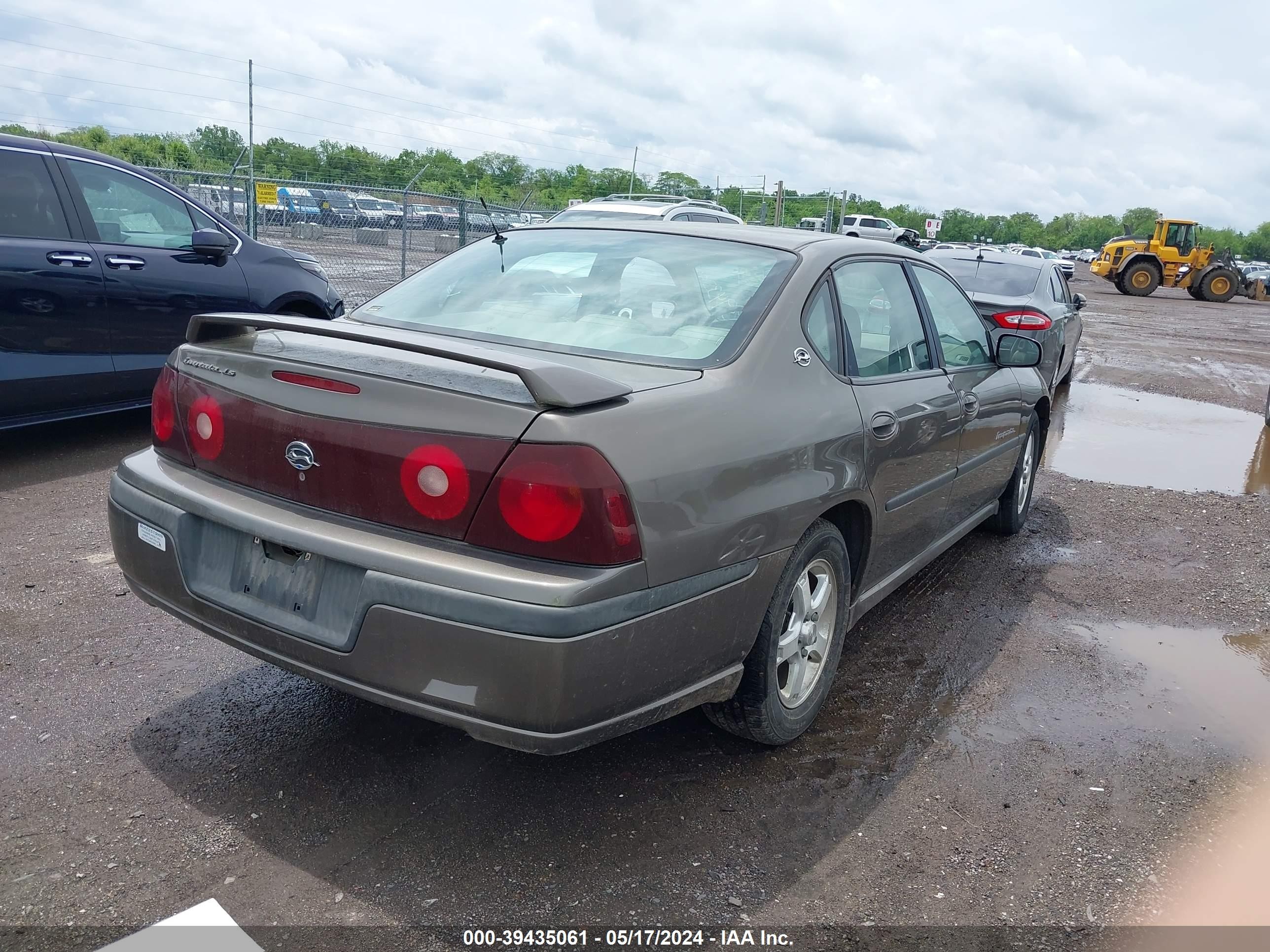 Photo 3 VIN: 2G1WH52K639293940 - CHEVROLET IMPALA 