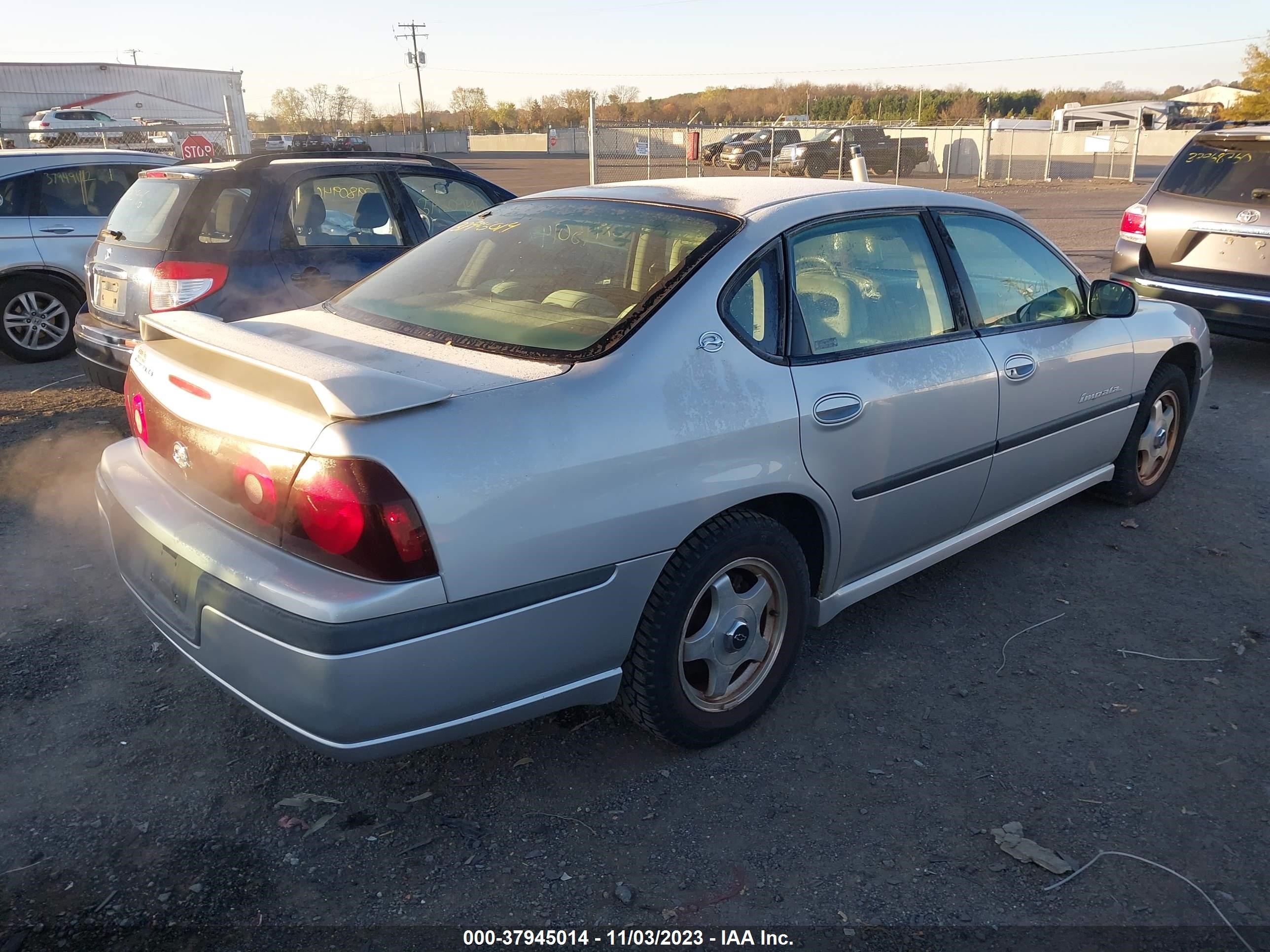 Photo 3 VIN: 2G1WH55K229322909 - CHEVROLET IMPALA 