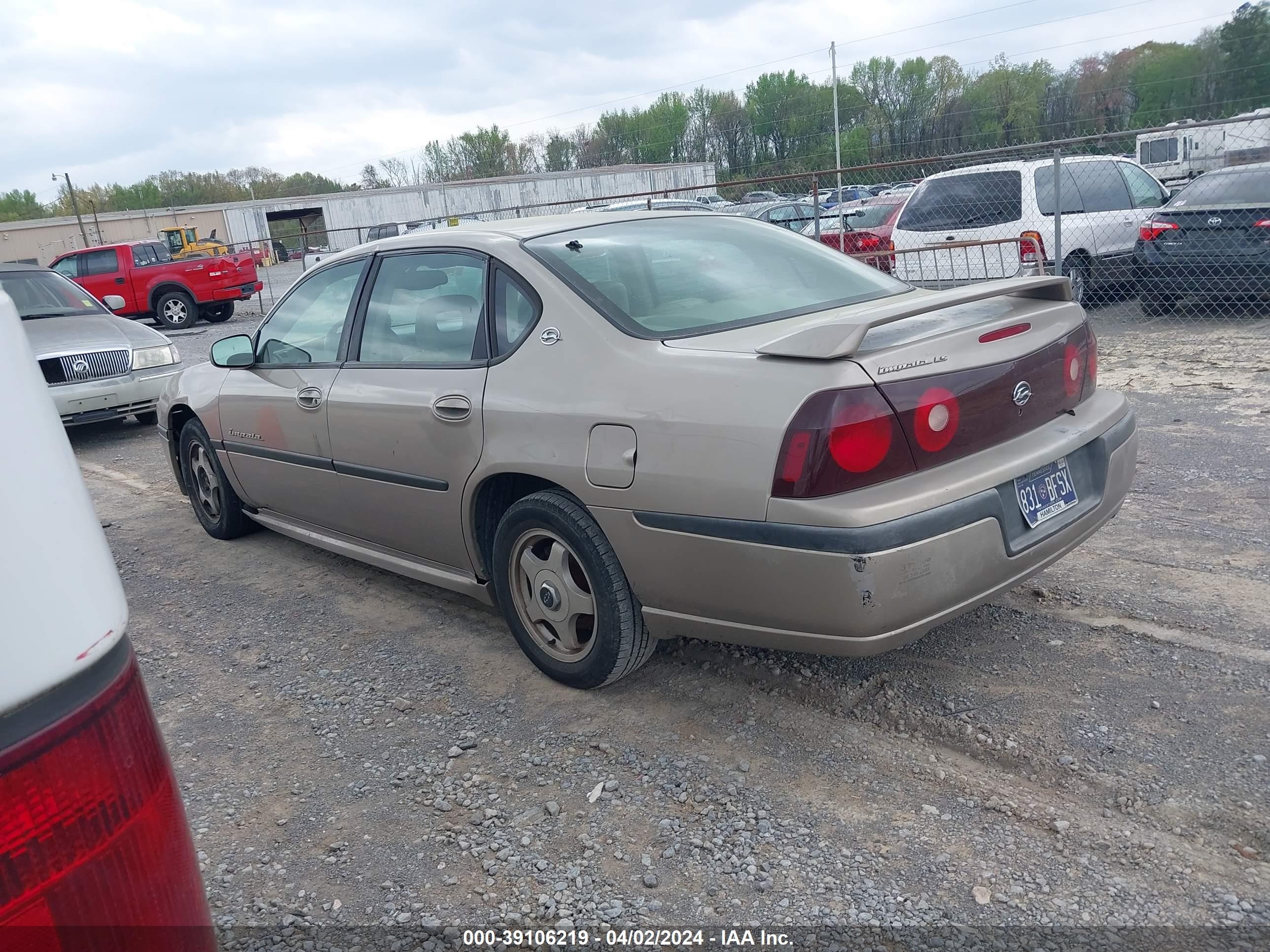 Photo 2 VIN: 2G1WH55K419217142 - CHEVROLET IMPALA 