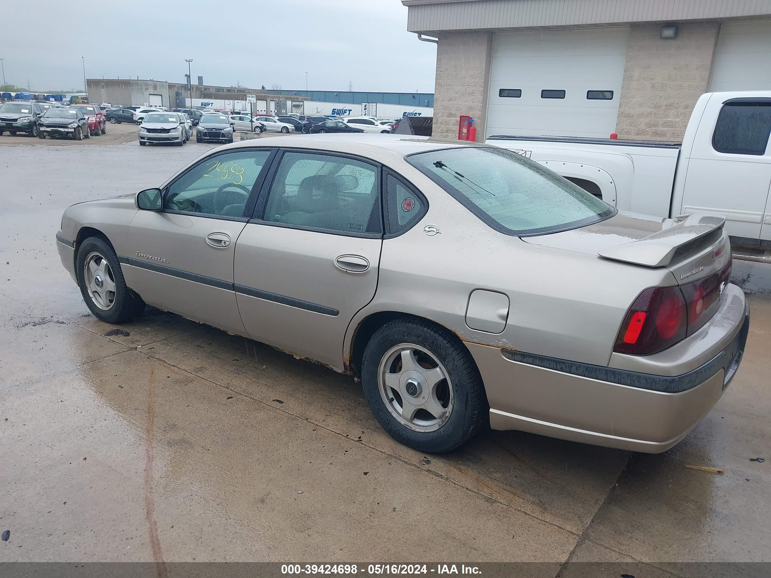 Photo 2 VIN: 2G1WH55K729298073 - CHEVROLET IMPALA 