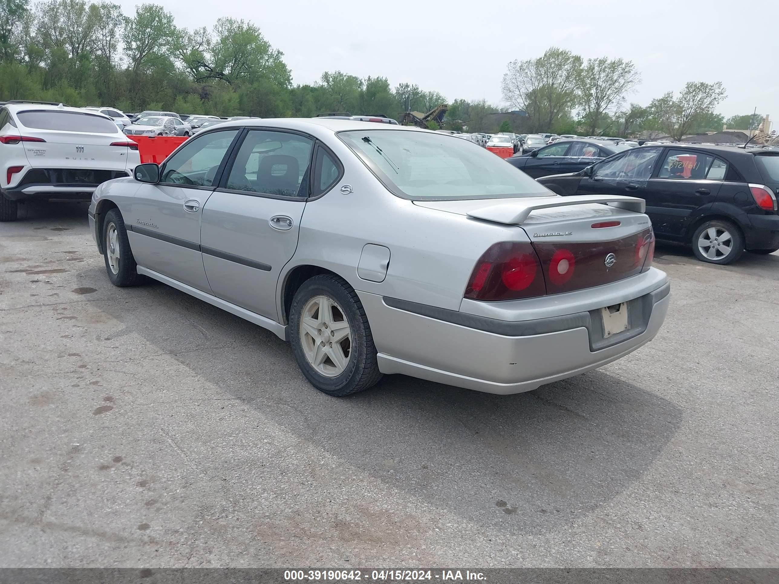 Photo 2 VIN: 2G1WH55K829184177 - CHEVROLET IMPALA 