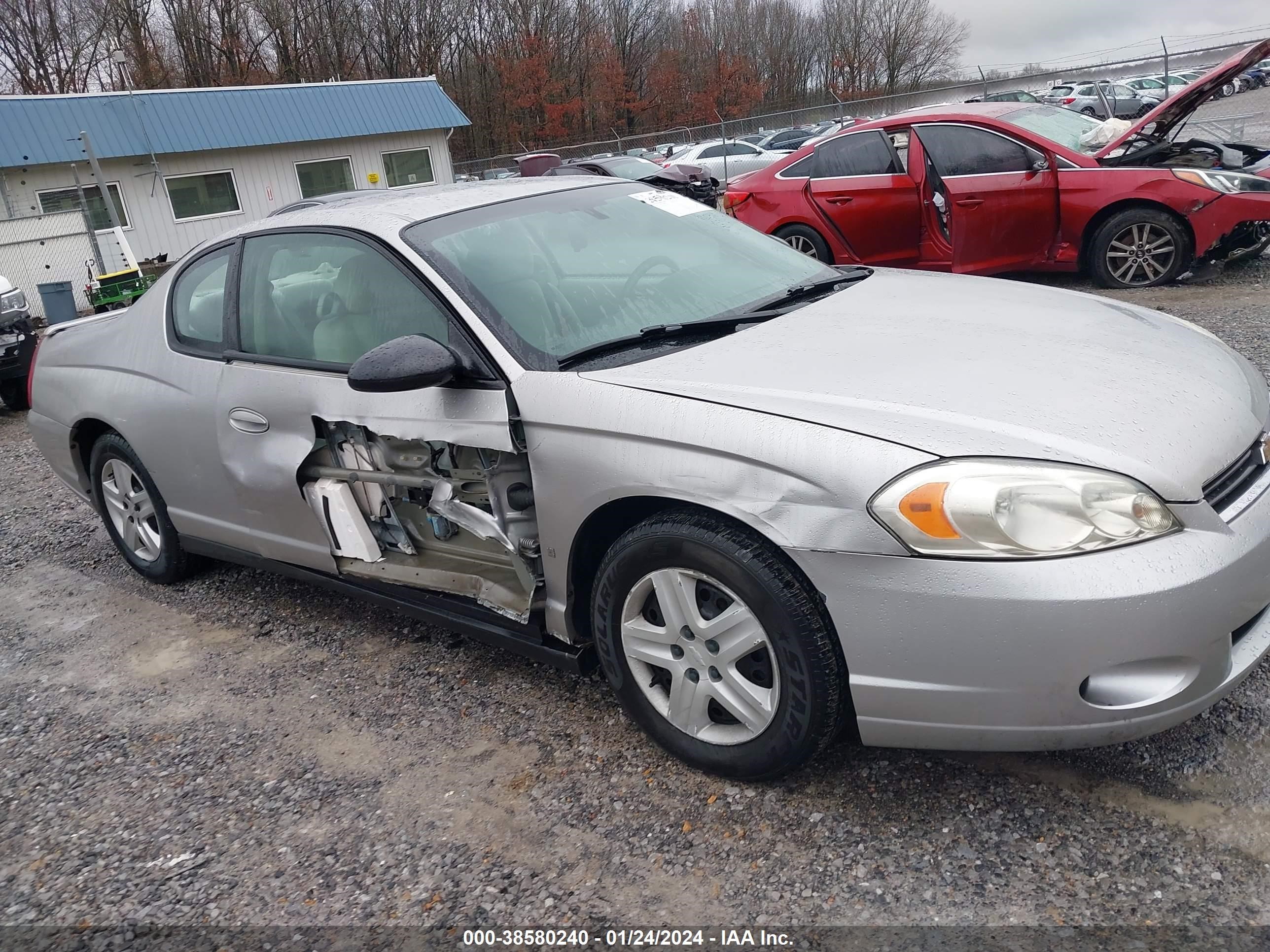 Photo 5 VIN: 2G1WJ15K269316434 - CHEVROLET MONTE CARLO 