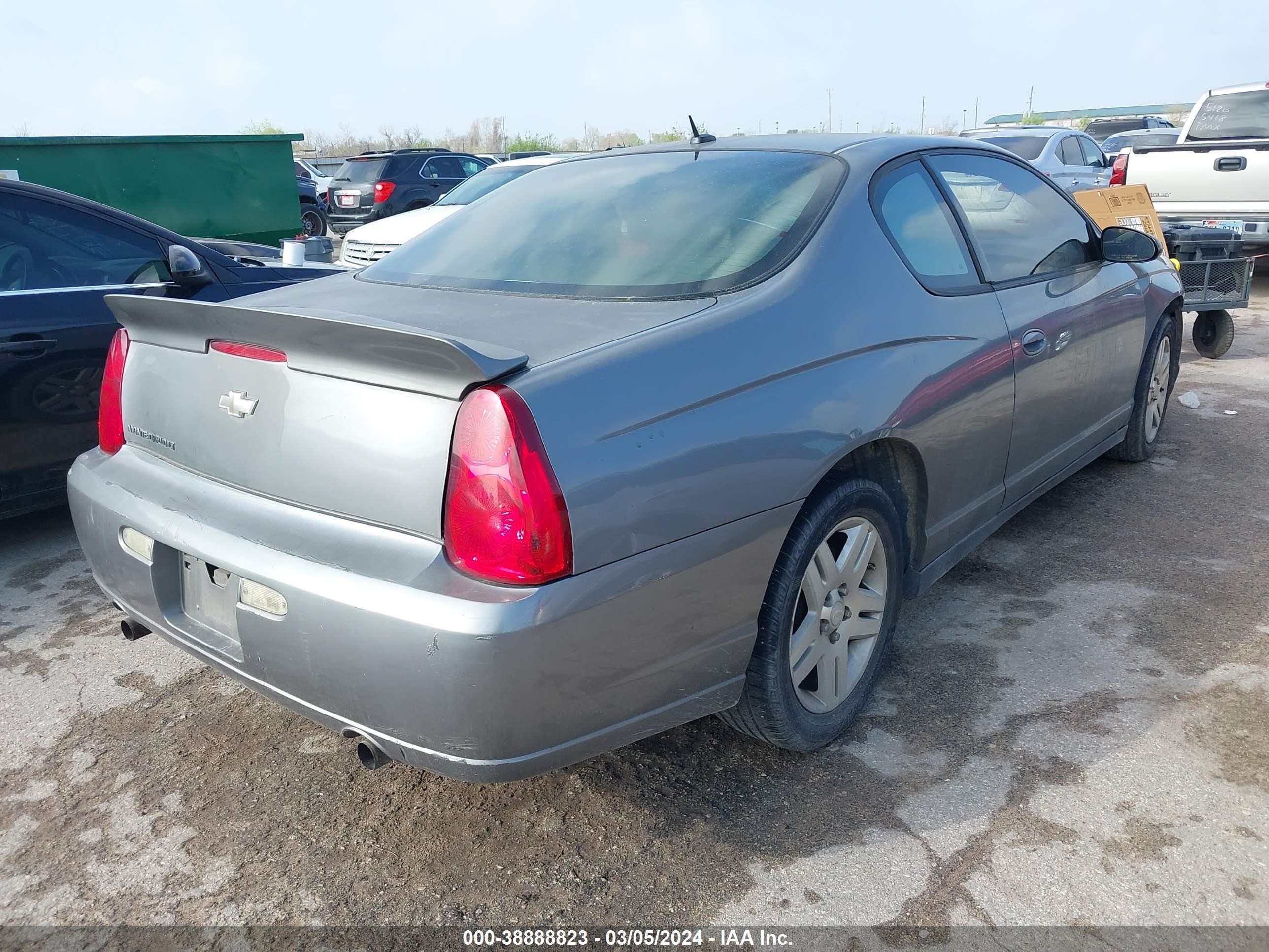 Photo 3 VIN: 2G1WK151169215258 - CHEVROLET MONTE CARLO 