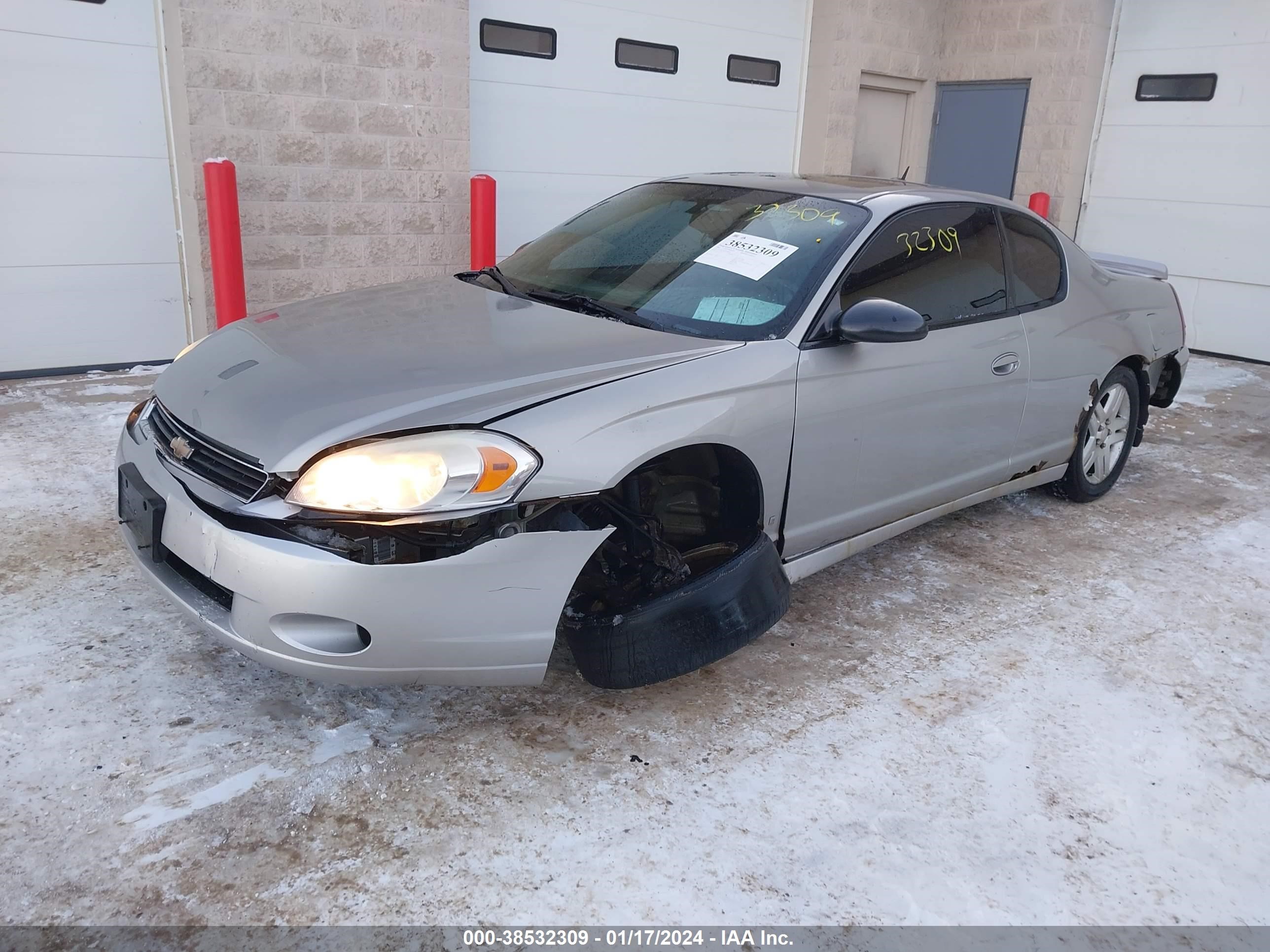 Photo 1 VIN: 2G1WK15K079268401 - CHEVROLET MONTE CARLO 