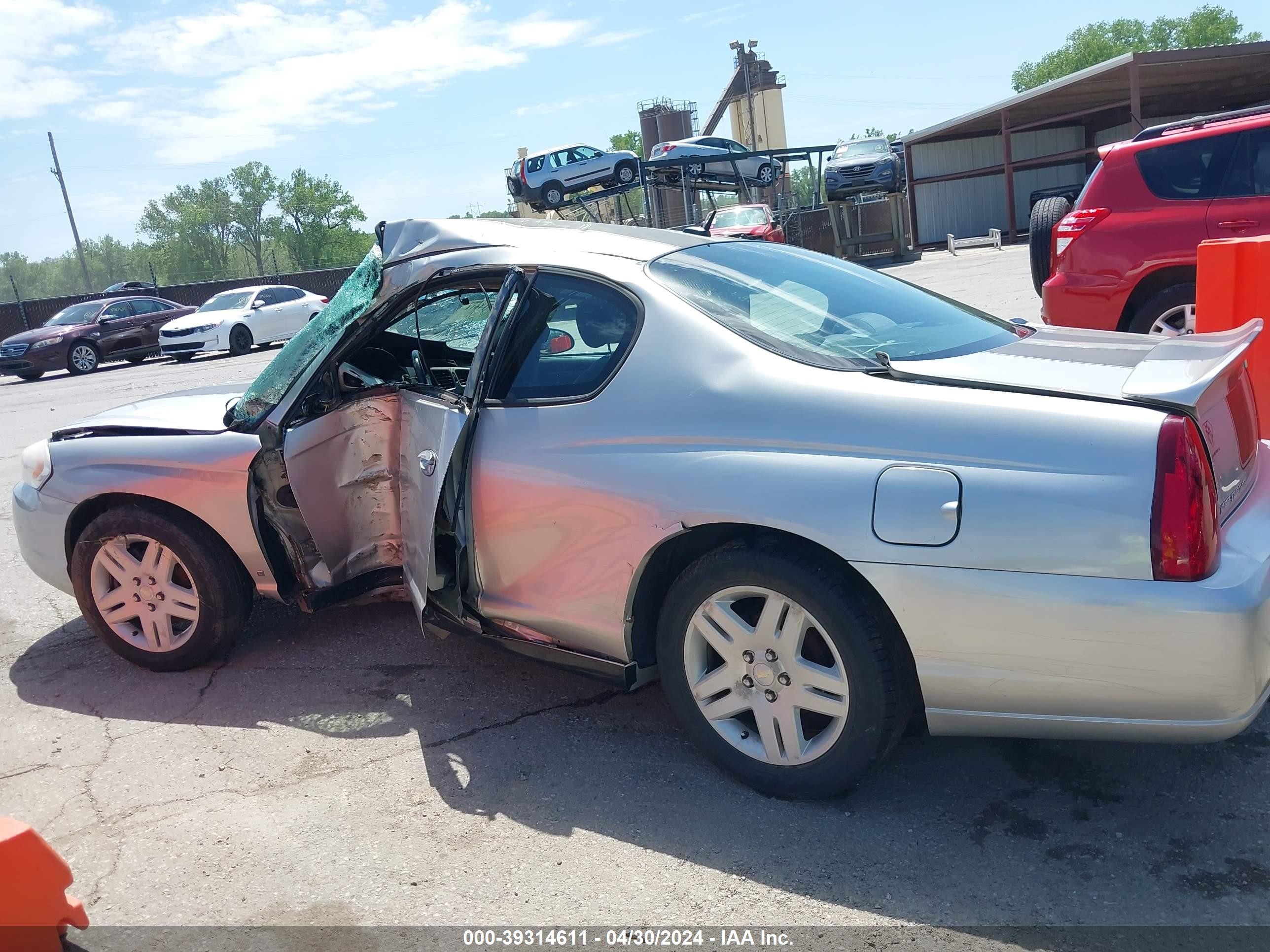 Photo 12 VIN: 2G1WK15K679306150 - CHEVROLET MONTE CARLO 