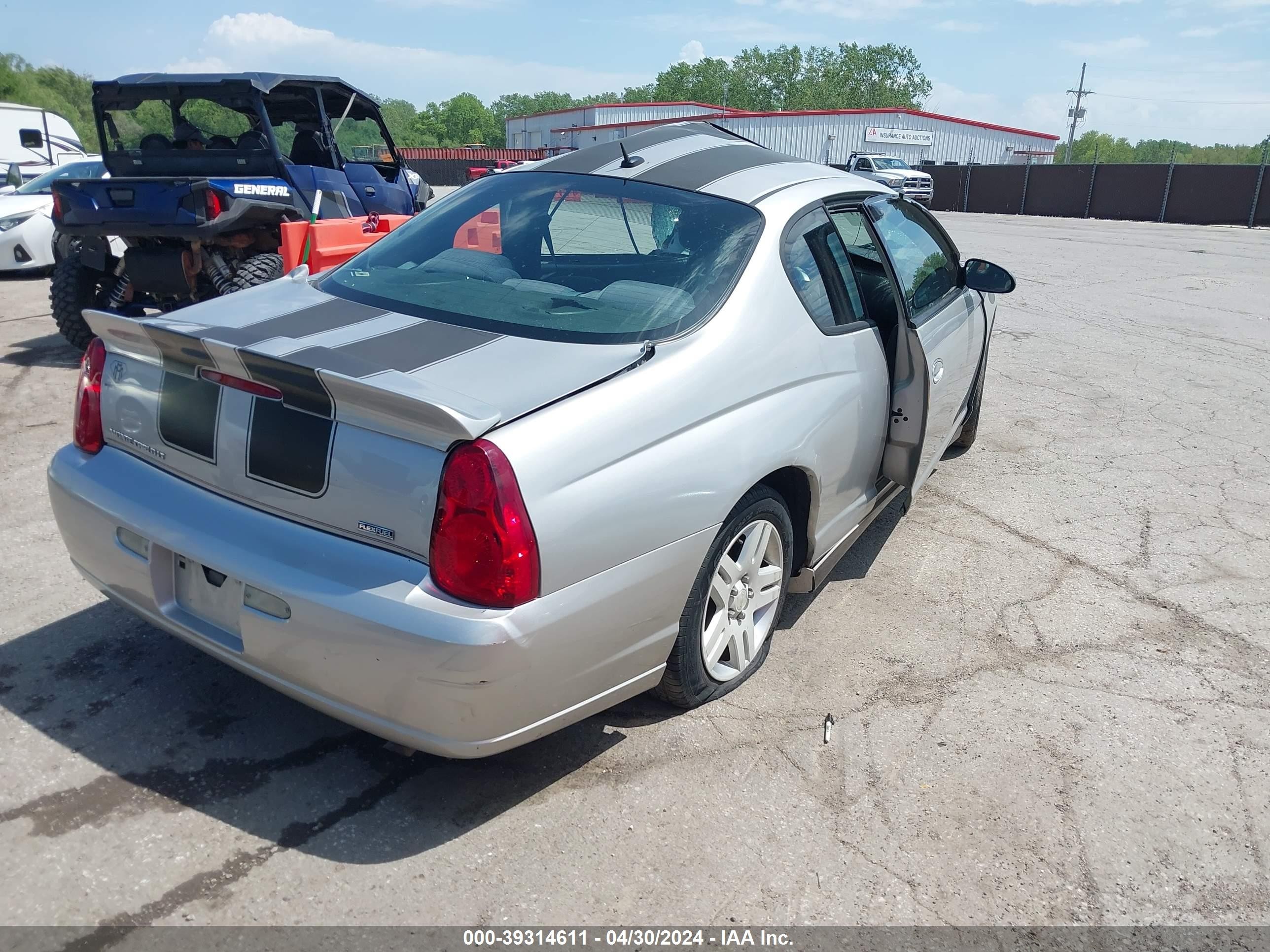 Photo 3 VIN: 2G1WK15K679306150 - CHEVROLET MONTE CARLO 