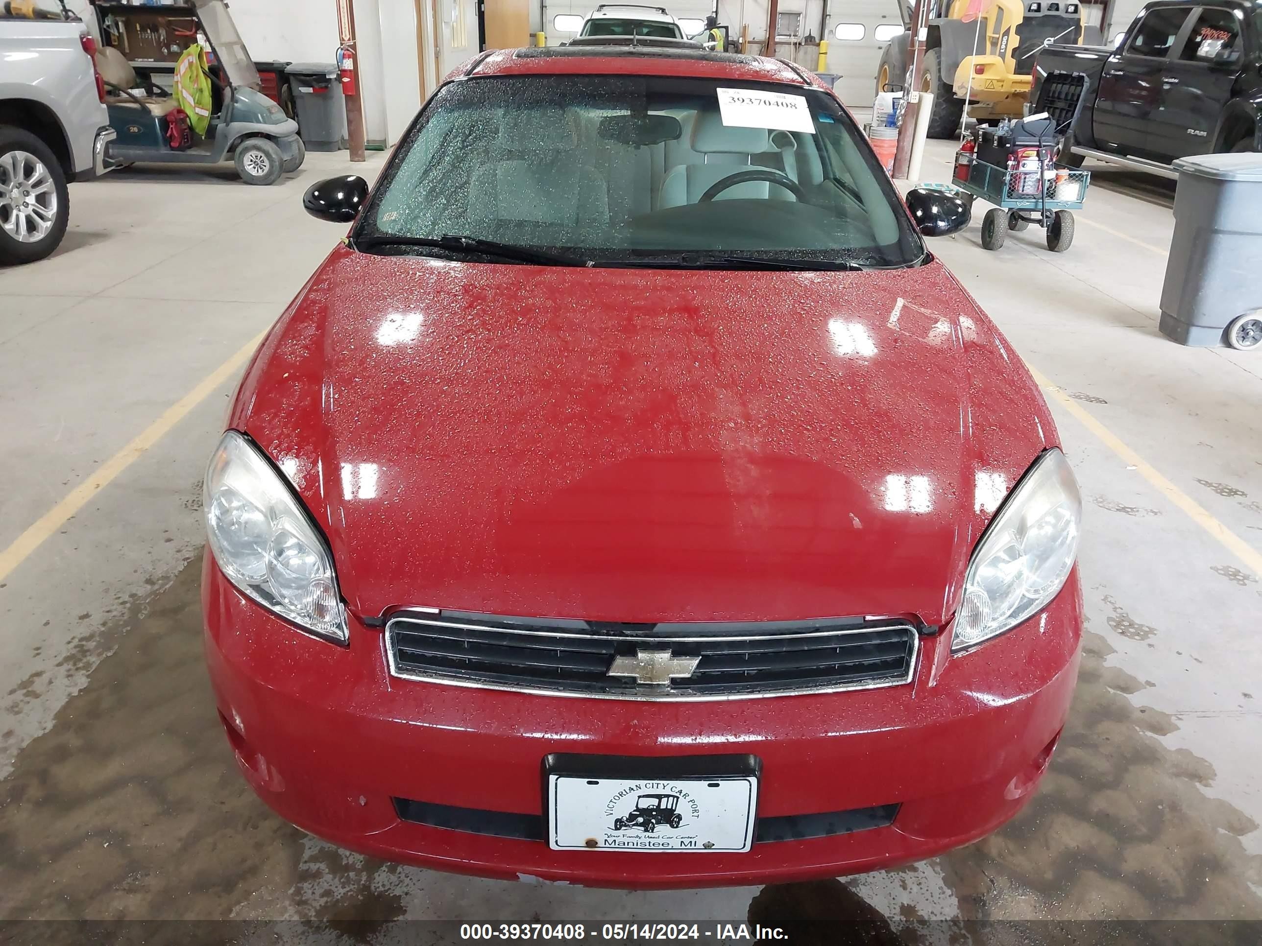 Photo 11 VIN: 2G1WK15KX79401052 - CHEVROLET MONTE CARLO 