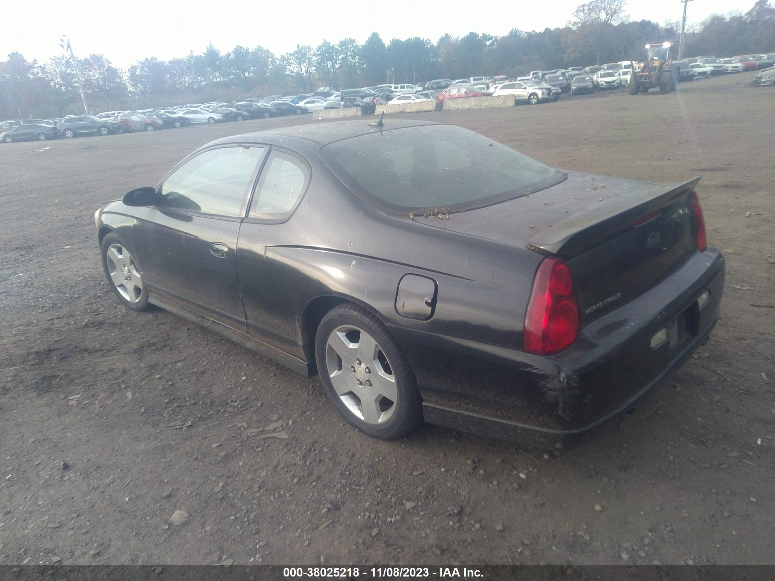 Photo 2 VIN: 2G1WL16C569396264 - CHEVROLET MONTE CARLO 