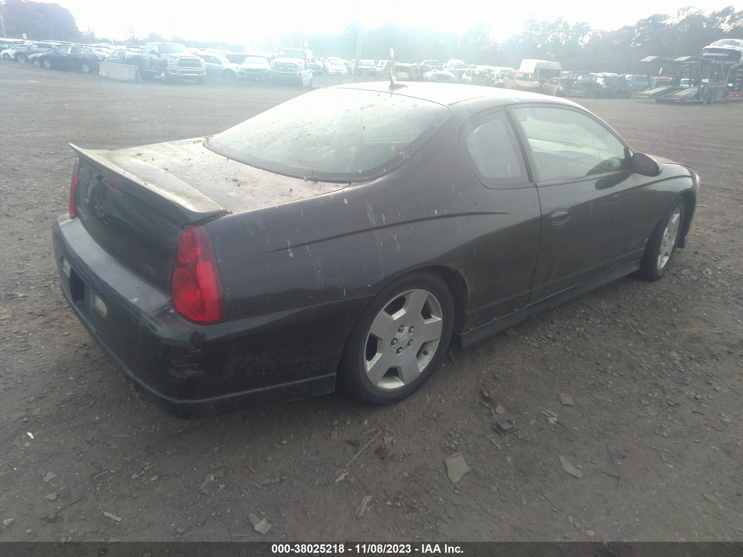 Photo 3 VIN: 2G1WL16C569396264 - CHEVROLET MONTE CARLO 