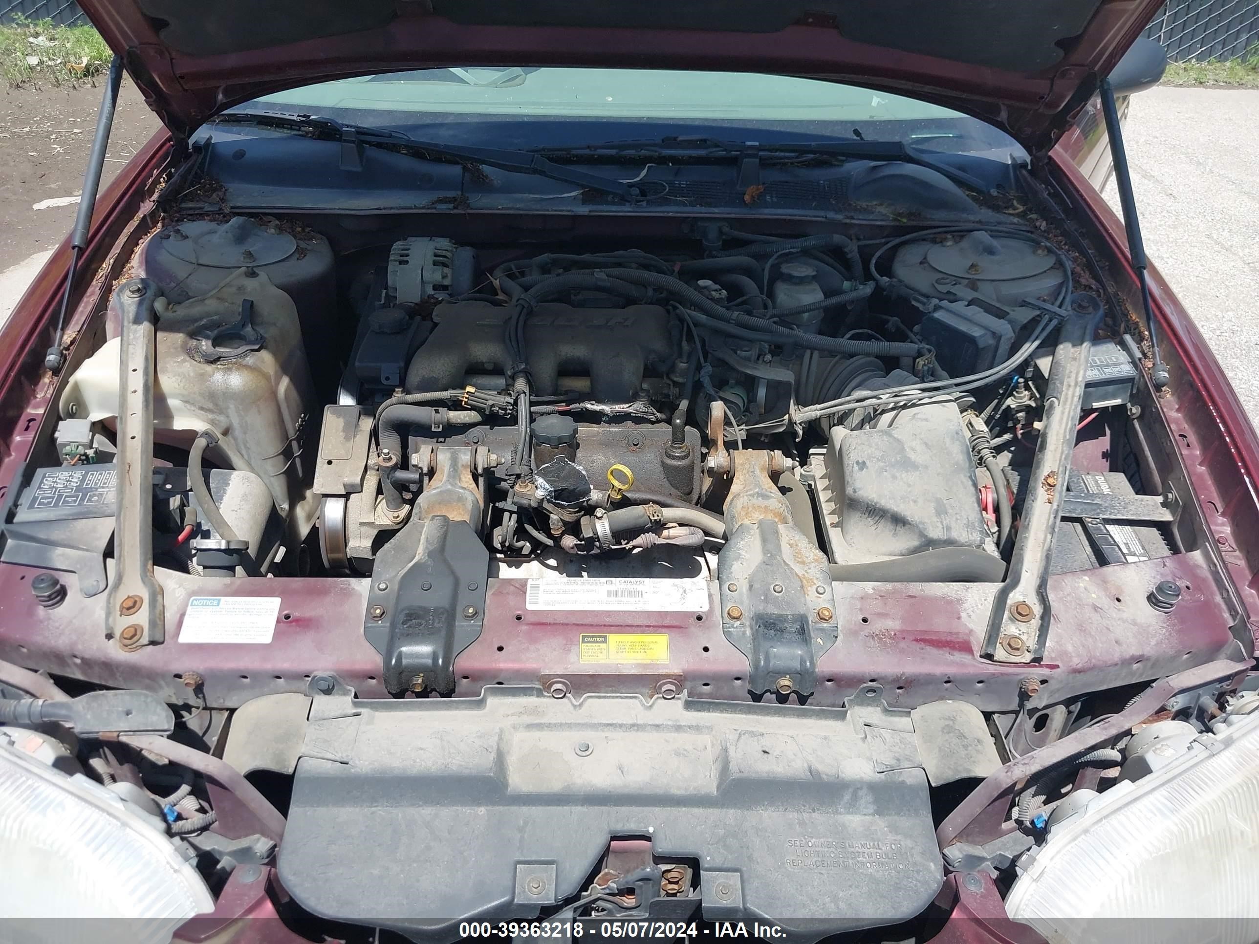 Photo 9 VIN: 2G1WL52J411288141 - CHEVROLET LUMINA 