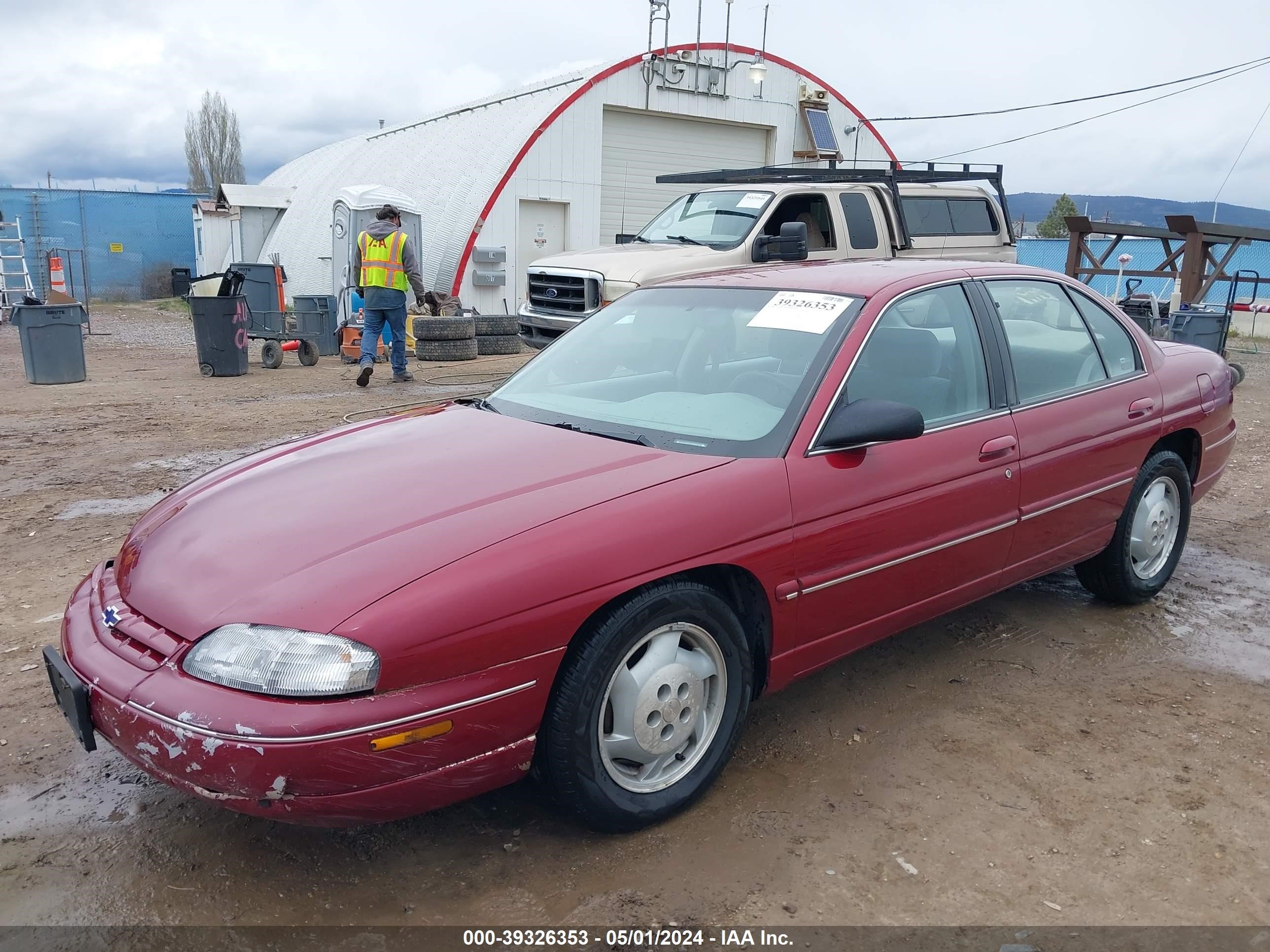 Photo 1 VIN: 2G1WL52M1S1154005 - CHEVROLET LUMINA 