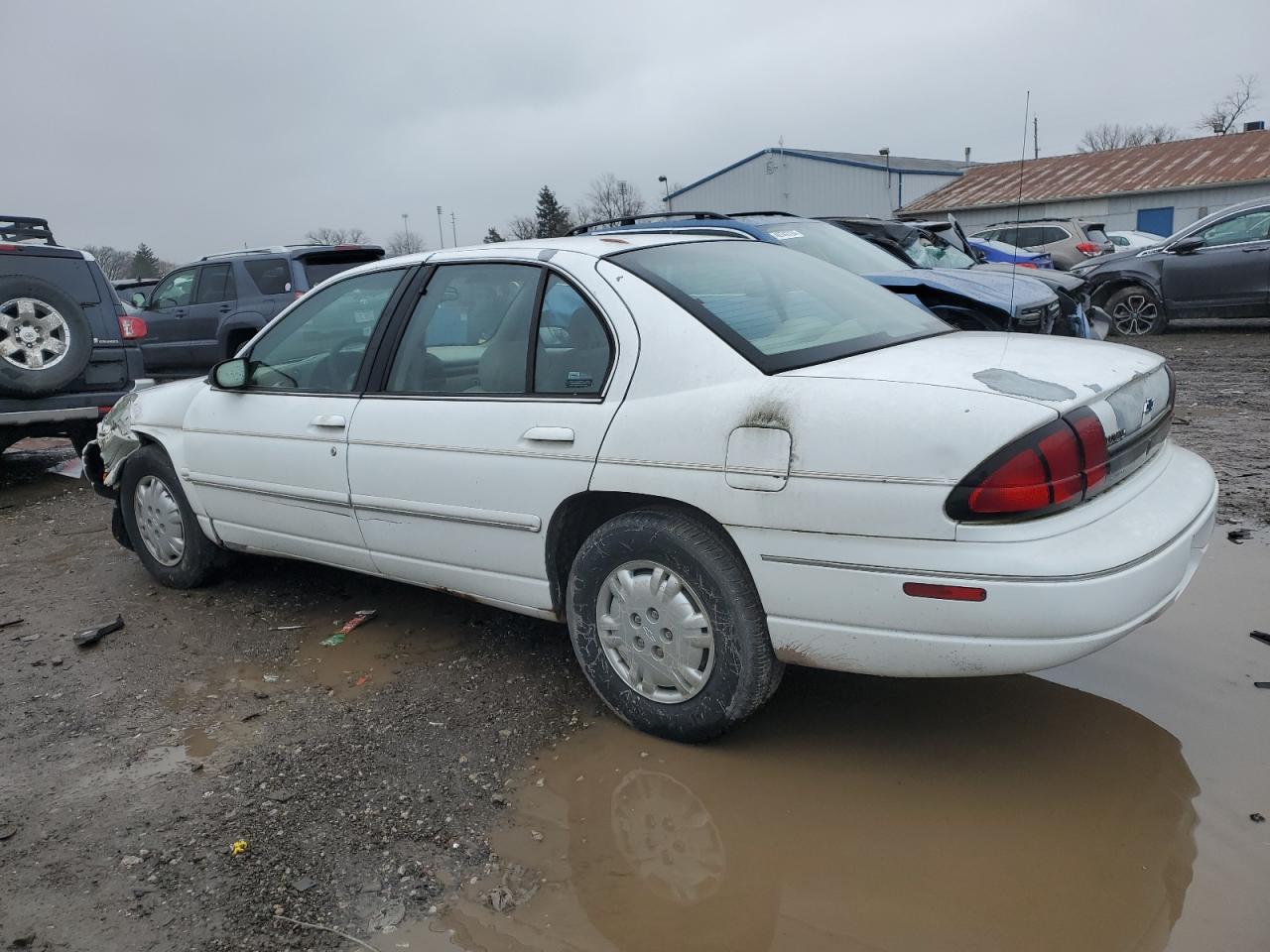 Photo 1 VIN: 2G1WL52M1V9109779 - CHEVROLET LUMINA 