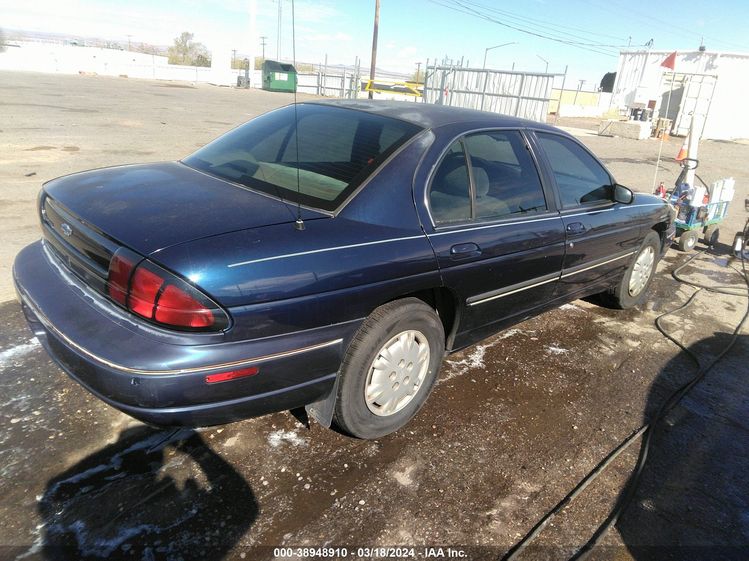 Photo 3 VIN: 2G1WL52M1X9175414 - CHEVROLET LUMINA 