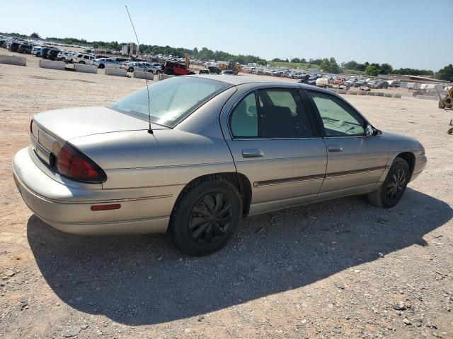 Photo 2 VIN: 2G1WL52M3W9204944 - CHEVROLET LUMINA 