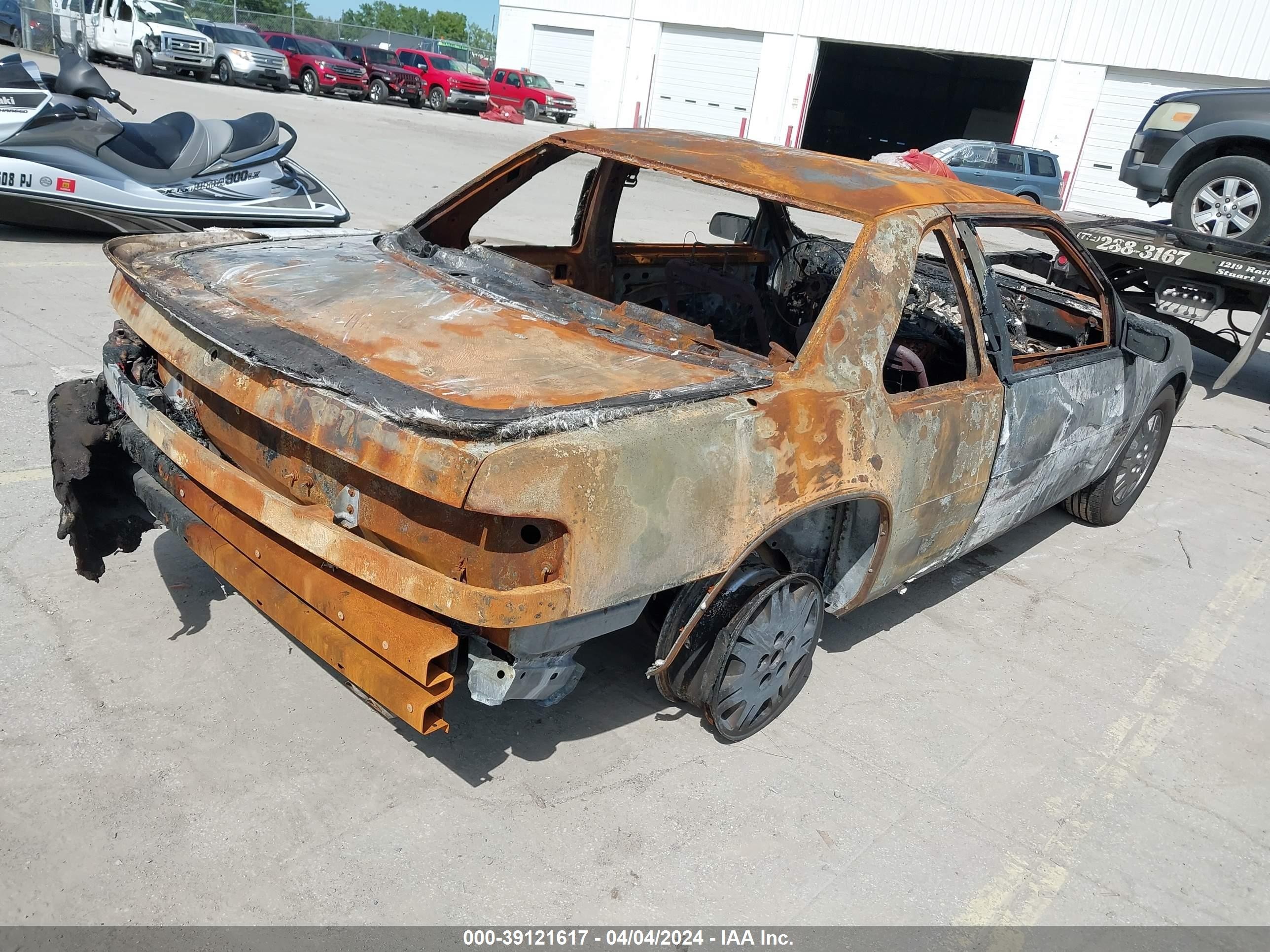 Photo 3 VIN: 2G1WN14T1N9283133 - CHEVROLET LUMINA 