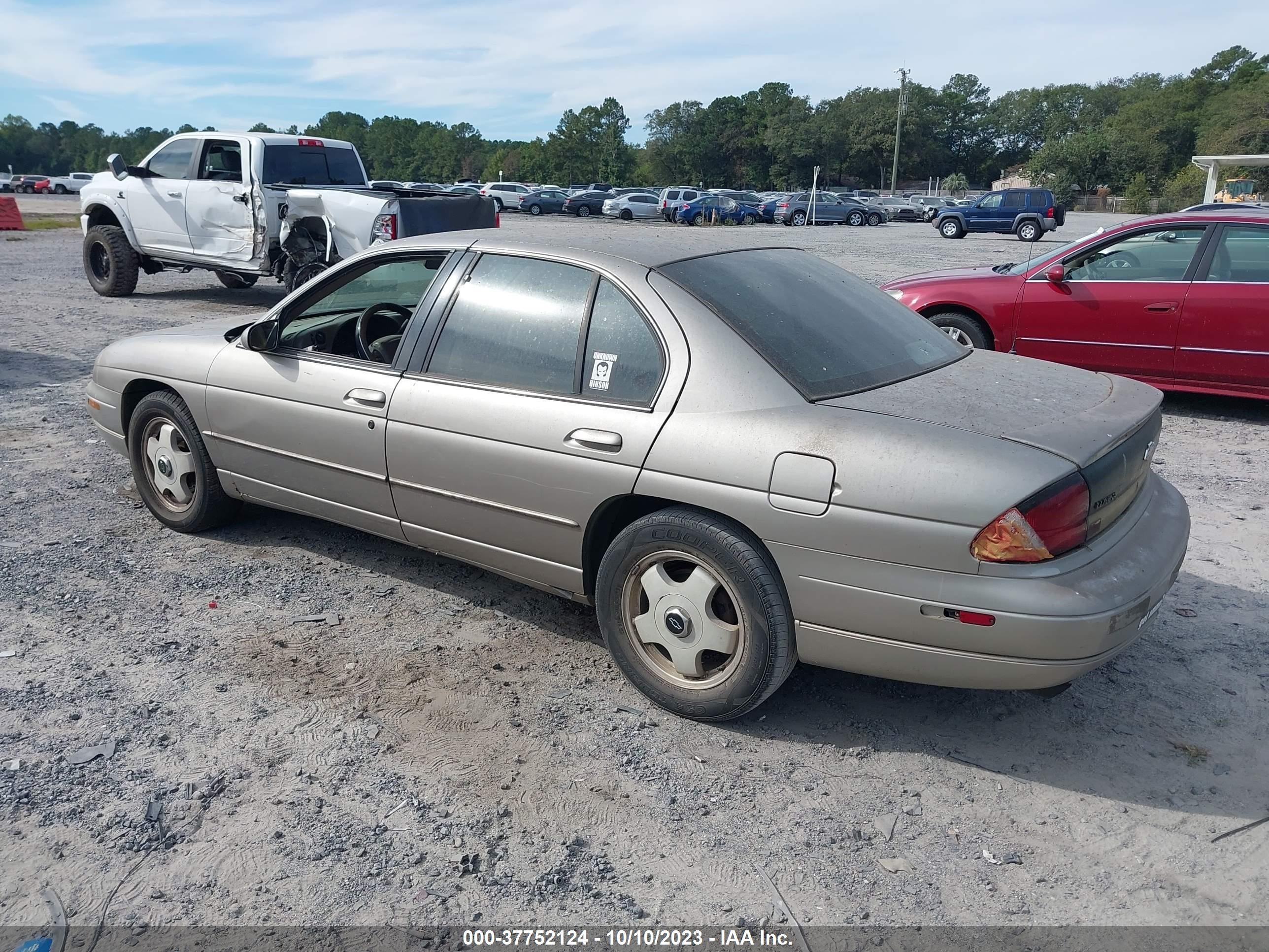 Photo 2 VIN: 2G1WN52K7W9308359 - CHEVROLET LUMINA 