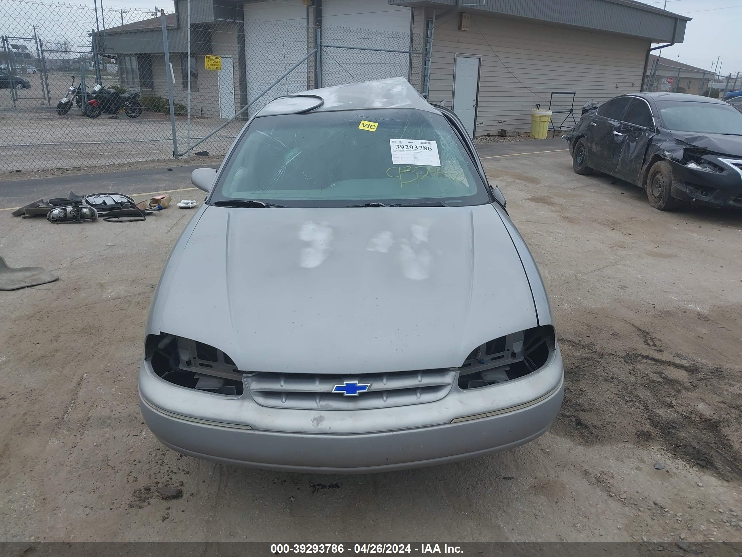 Photo 11 VIN: 2G1WN52M0T1147395 - CHEVROLET LUMINA 