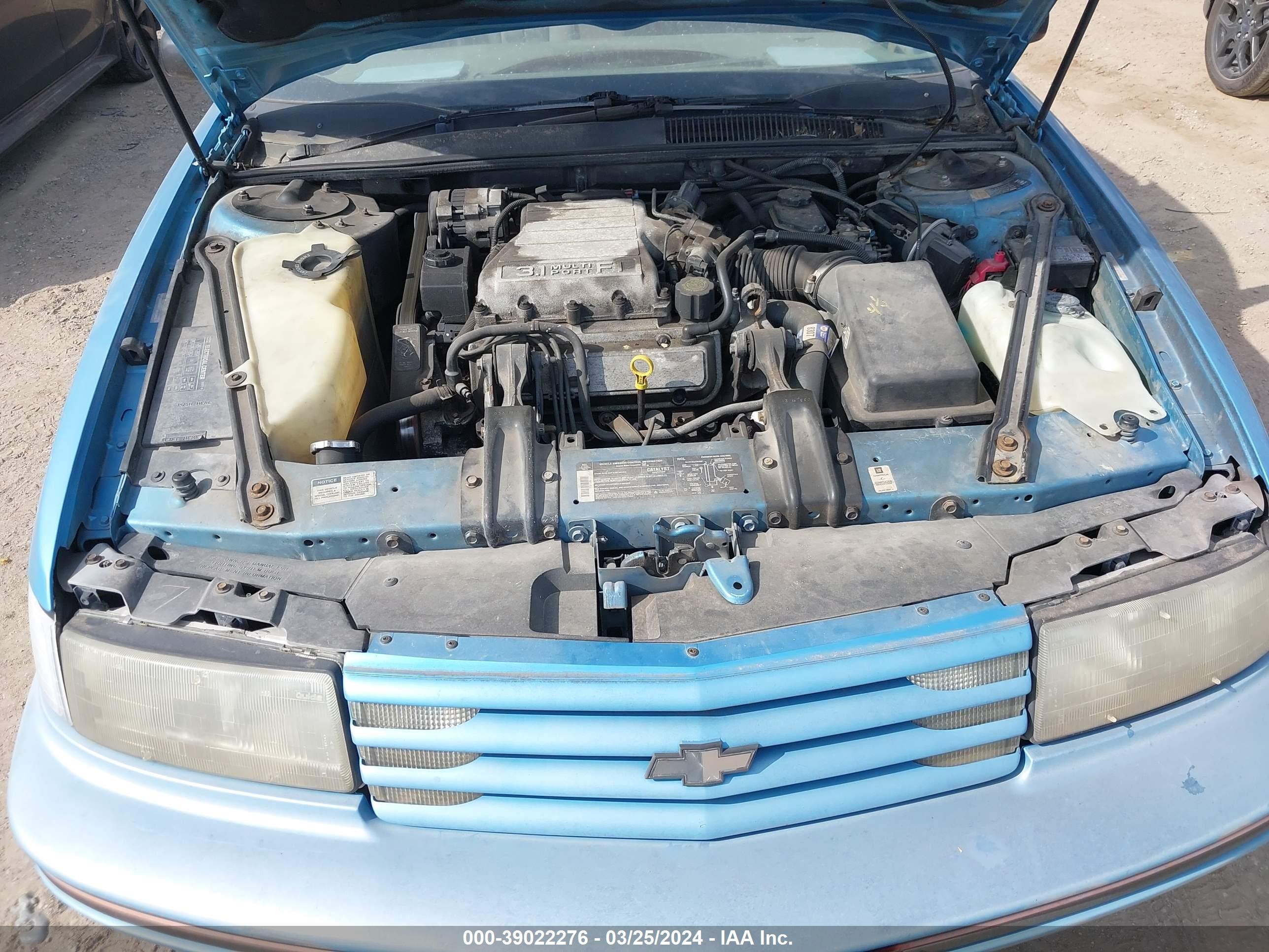 Photo 9 VIN: 2G1WN54T3P9190463 - CHEVROLET LUMINA 