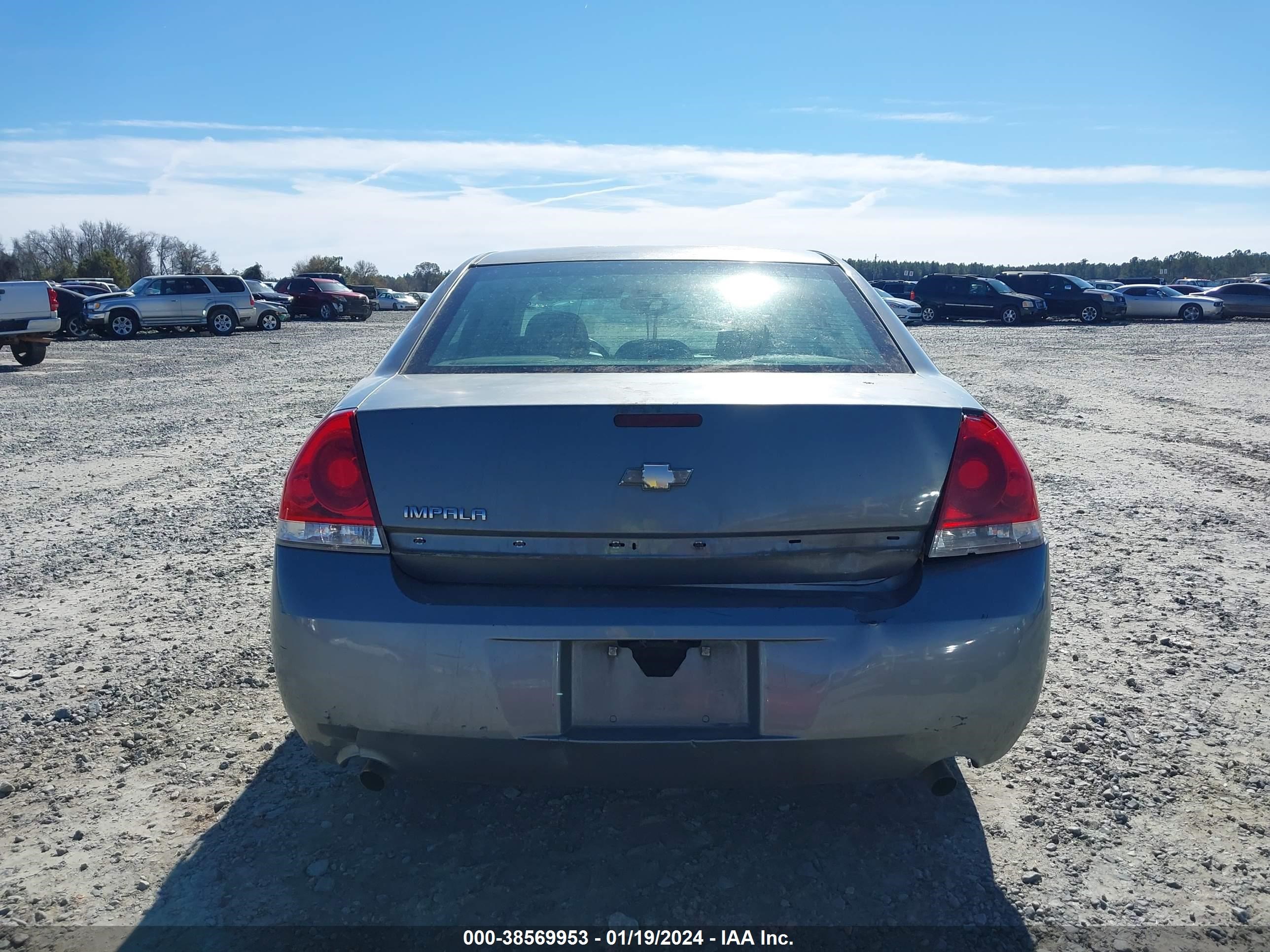 Photo 14 VIN: 2G1WS551569323387 - CHEVROLET IMPALA 