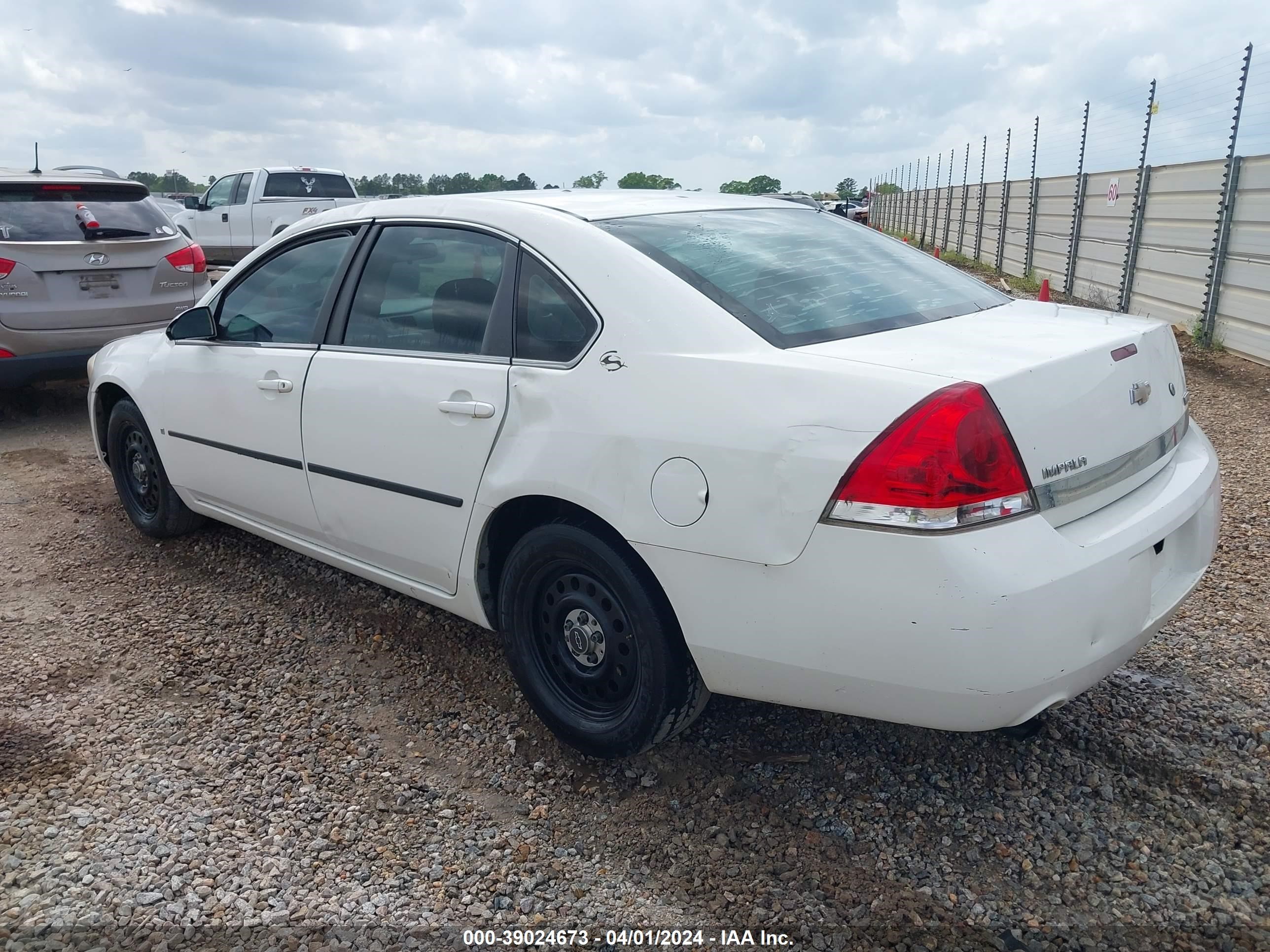 Photo 2 VIN: 2G1WS553289264304 - CHEVROLET IMPALA 