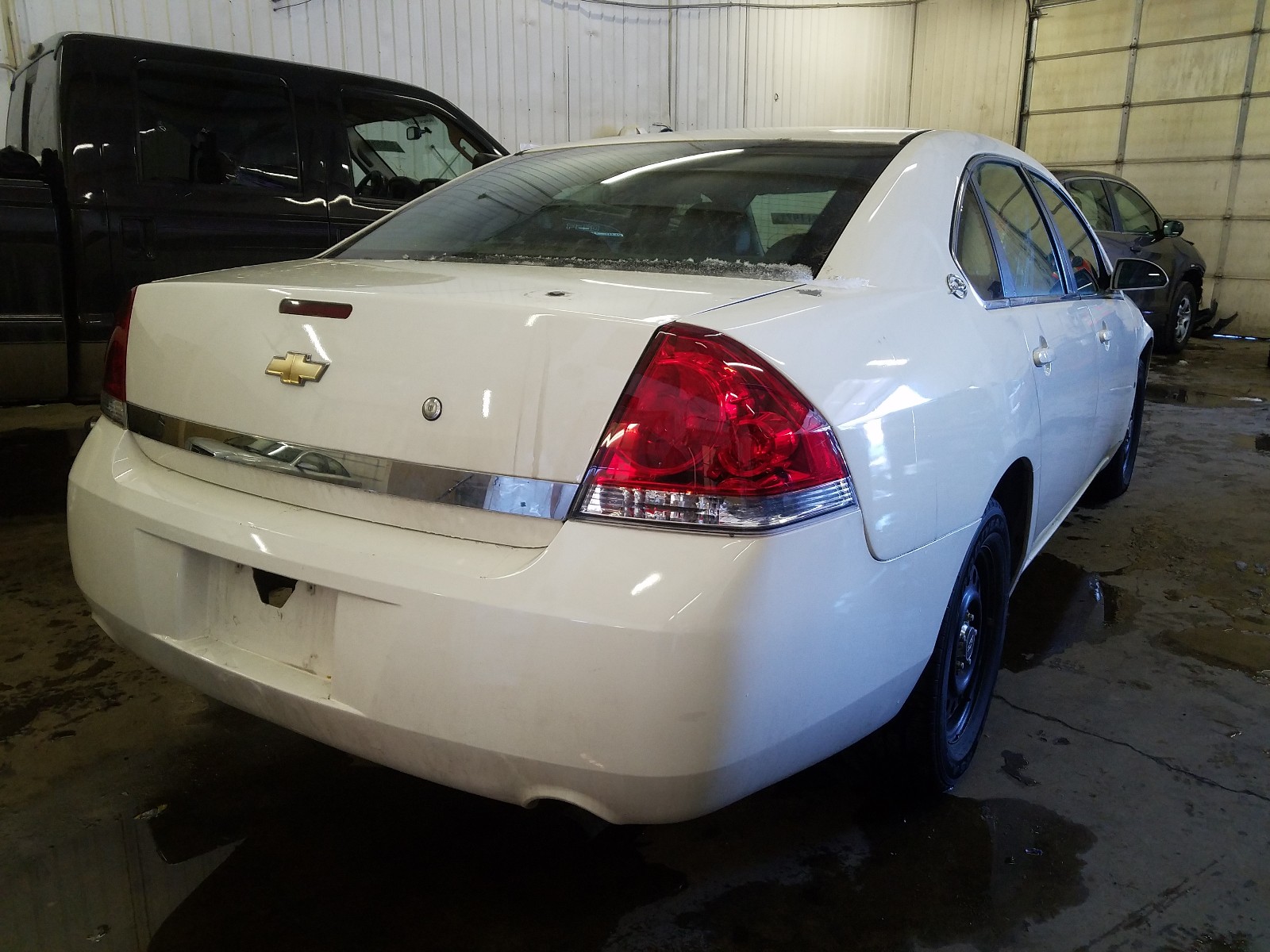 Photo 3 VIN: 2G1WS553689218801 - CHEVROLET IMPALA POL 