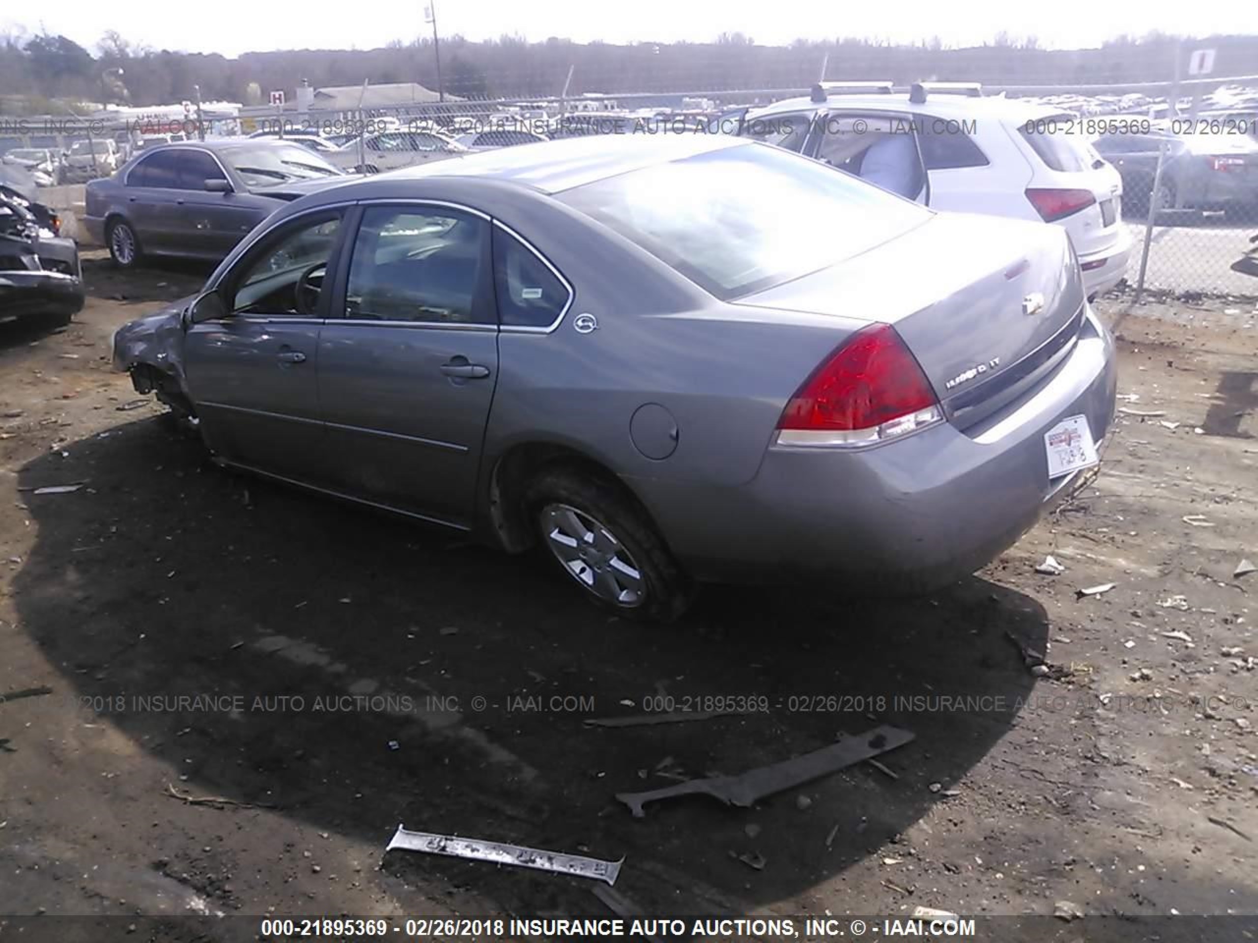 Photo 2 VIN: 2G1WT55K469194032 - CHEVROLET IMPALA 