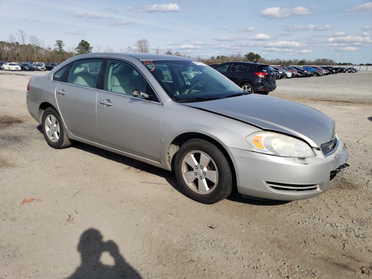 Photo 3 VIN: 2G1WT55K989118907 - CHEVROLET IMPALA 