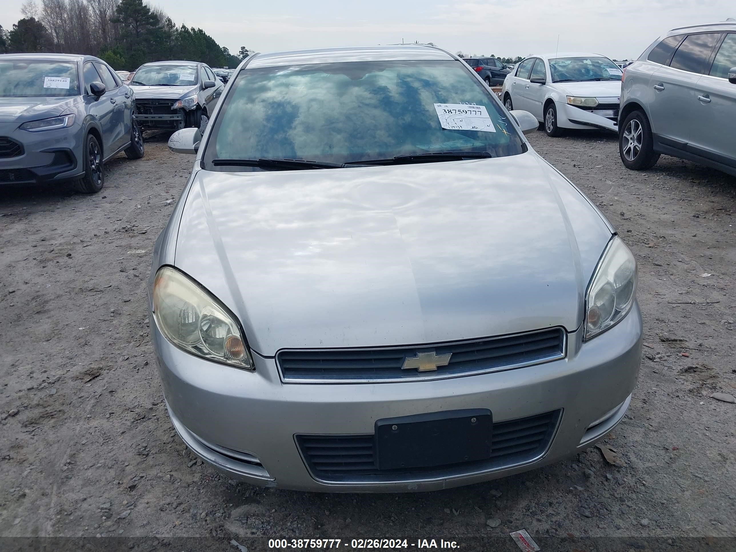 Photo 11 VIN: 2G1WT55N081229404 - CHEVROLET IMPALA 