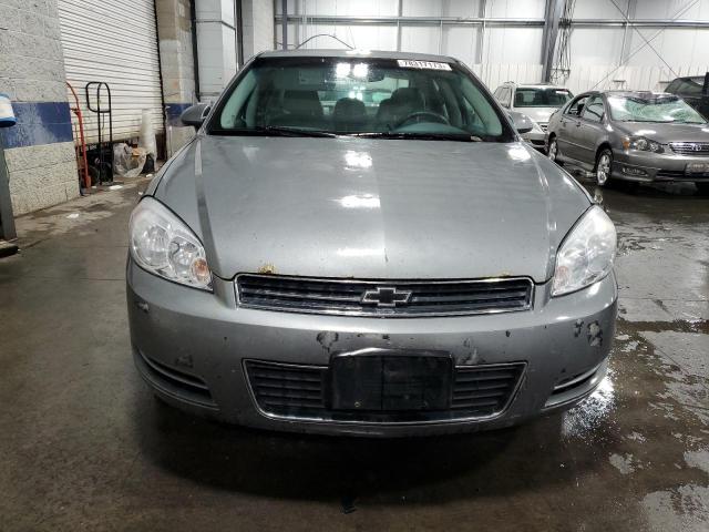 Photo 4 VIN: 2G1WT55N181205077 - CHEVROLET IMPALA 