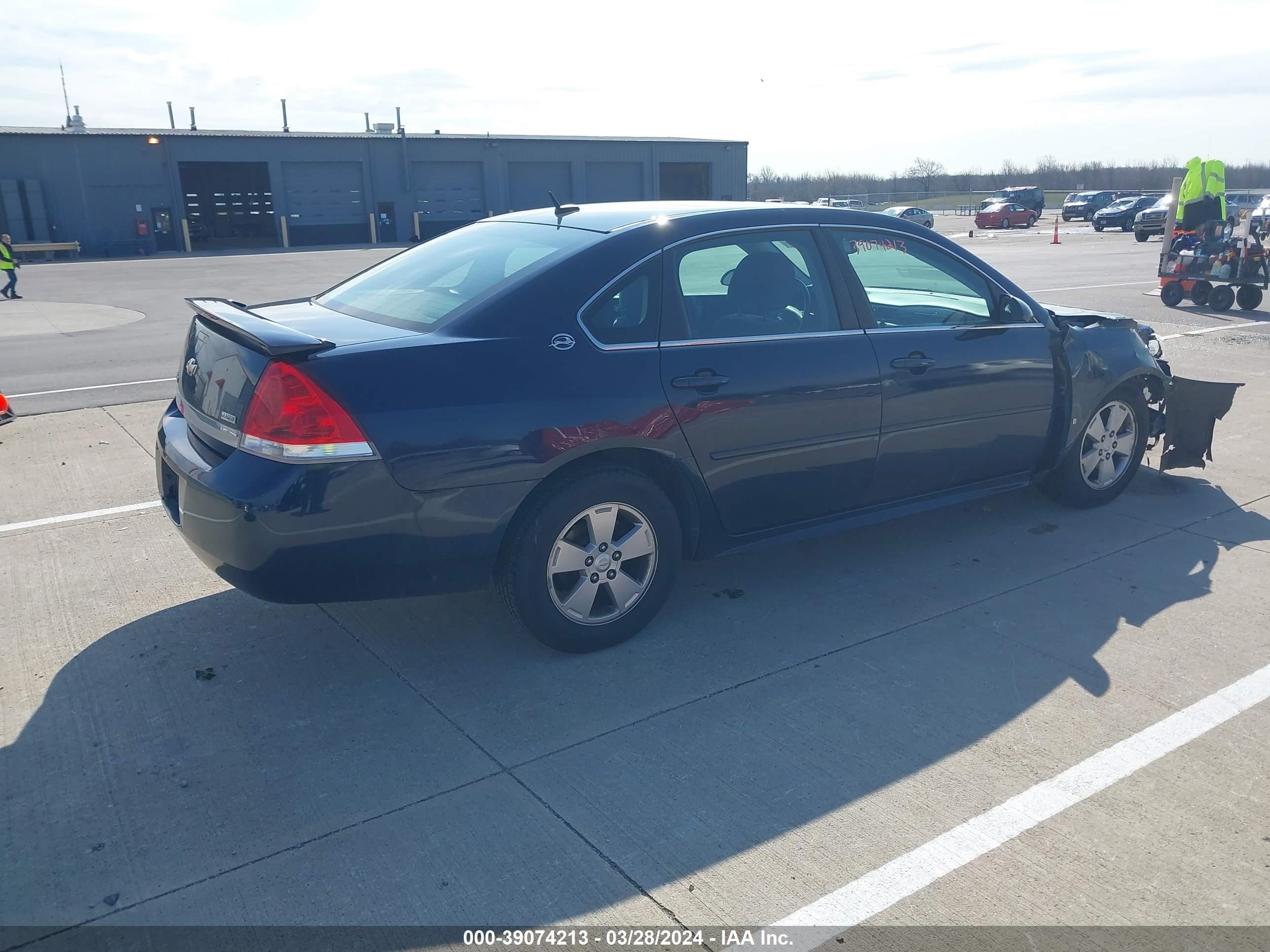 Photo 3 VIN: 2G1WT57K591261723 - CHEVROLET IMPALA 