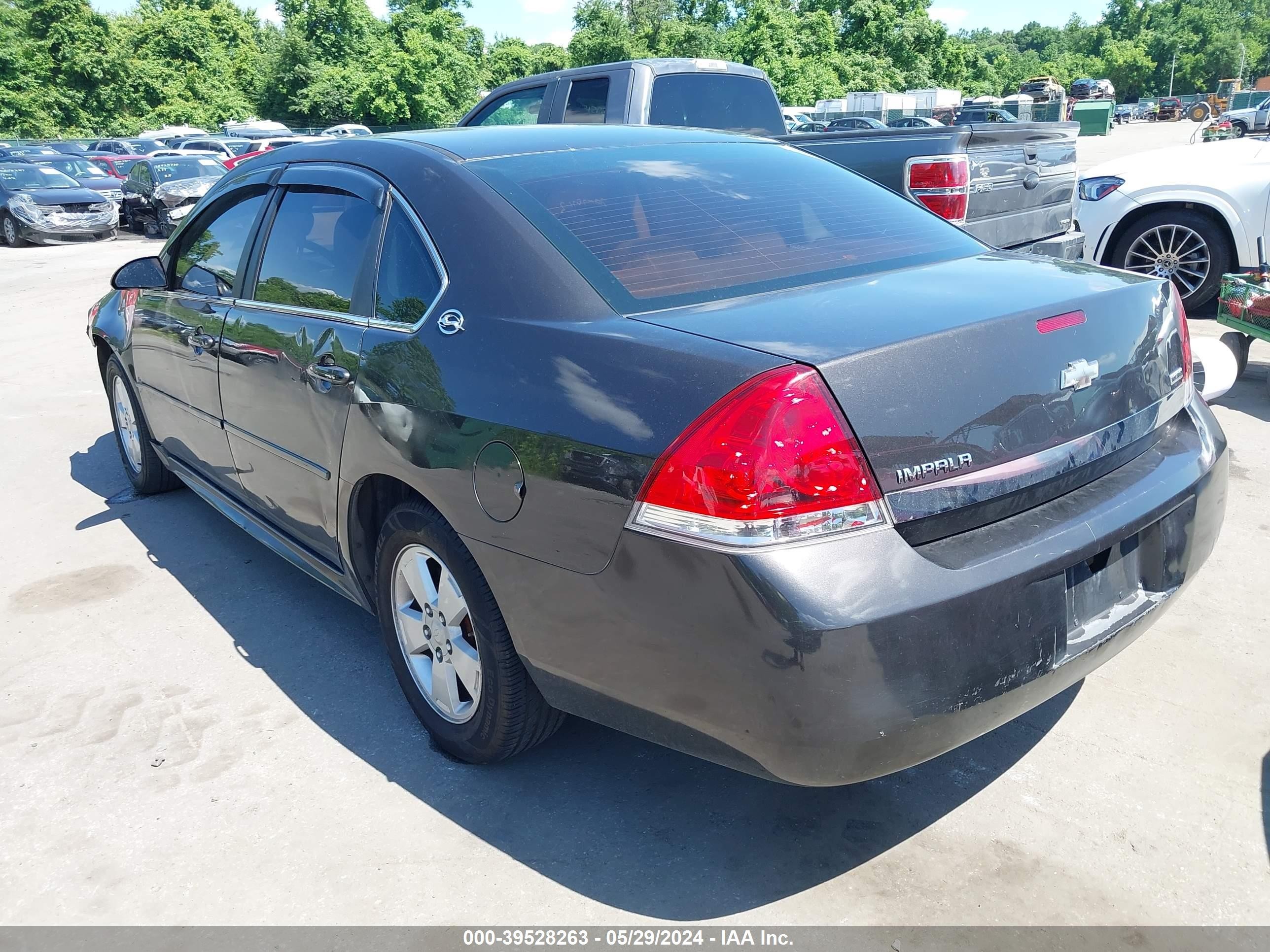 Photo 2 VIN: 2G1WT57K791176480 - CHEVROLET IMPALA 