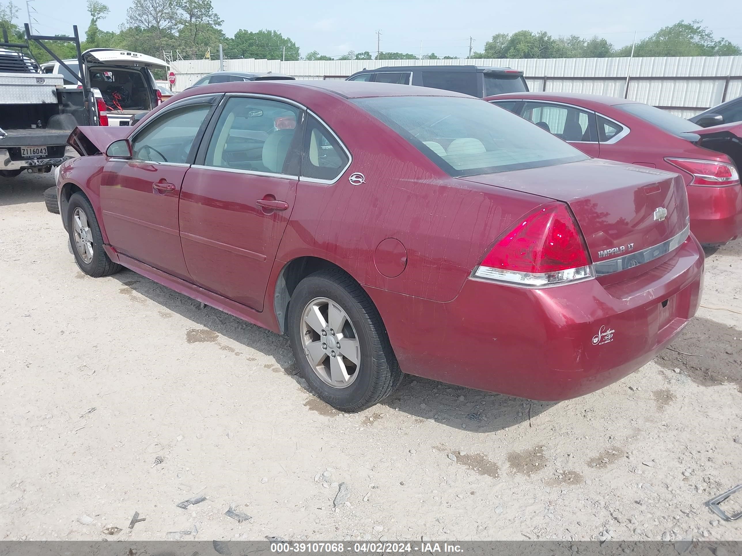 Photo 2 VIN: 2G1WT57K791209333 - CHEVROLET IMPALA 