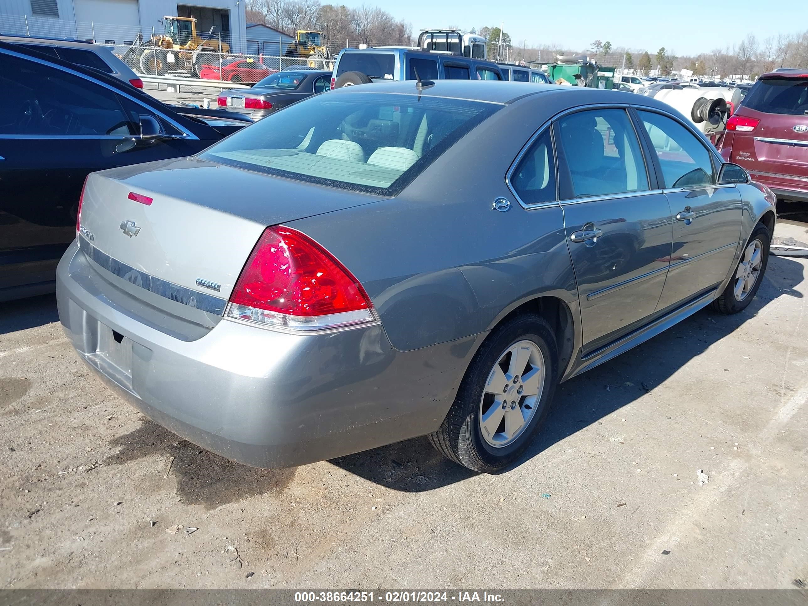 Photo 3 VIN: 2G1WT57K791275672 - CHEVROLET IMPALA 