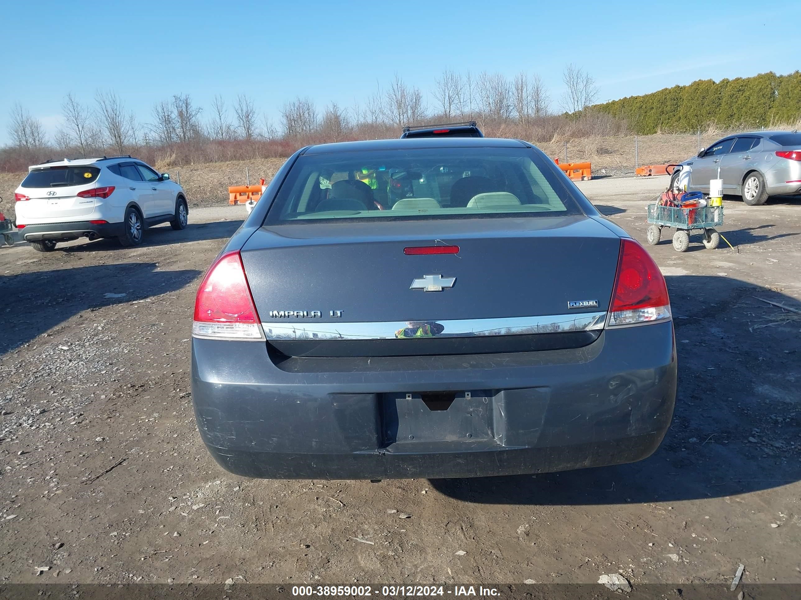 Photo 15 VIN: 2G1WT57K891134822 - CHEVROLET IMPALA 