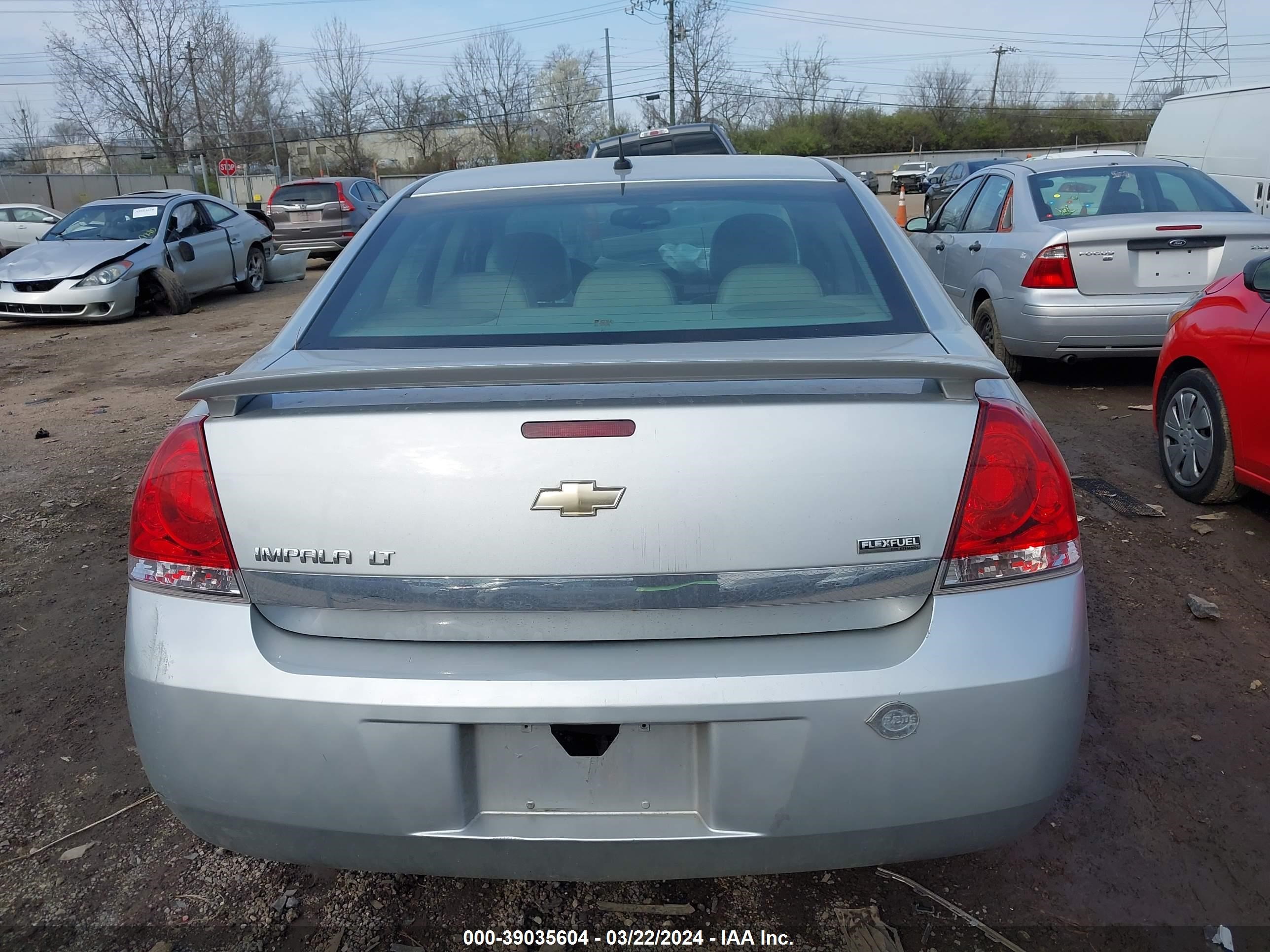 Photo 16 VIN: 2G1WT57K991224528 - CHEVROLET IMPALA 