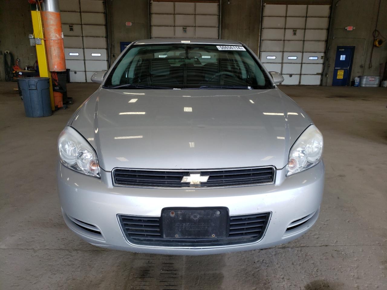 Photo 4 VIN: 2G1WT57N191170801 - CHEVROLET IMPALA 