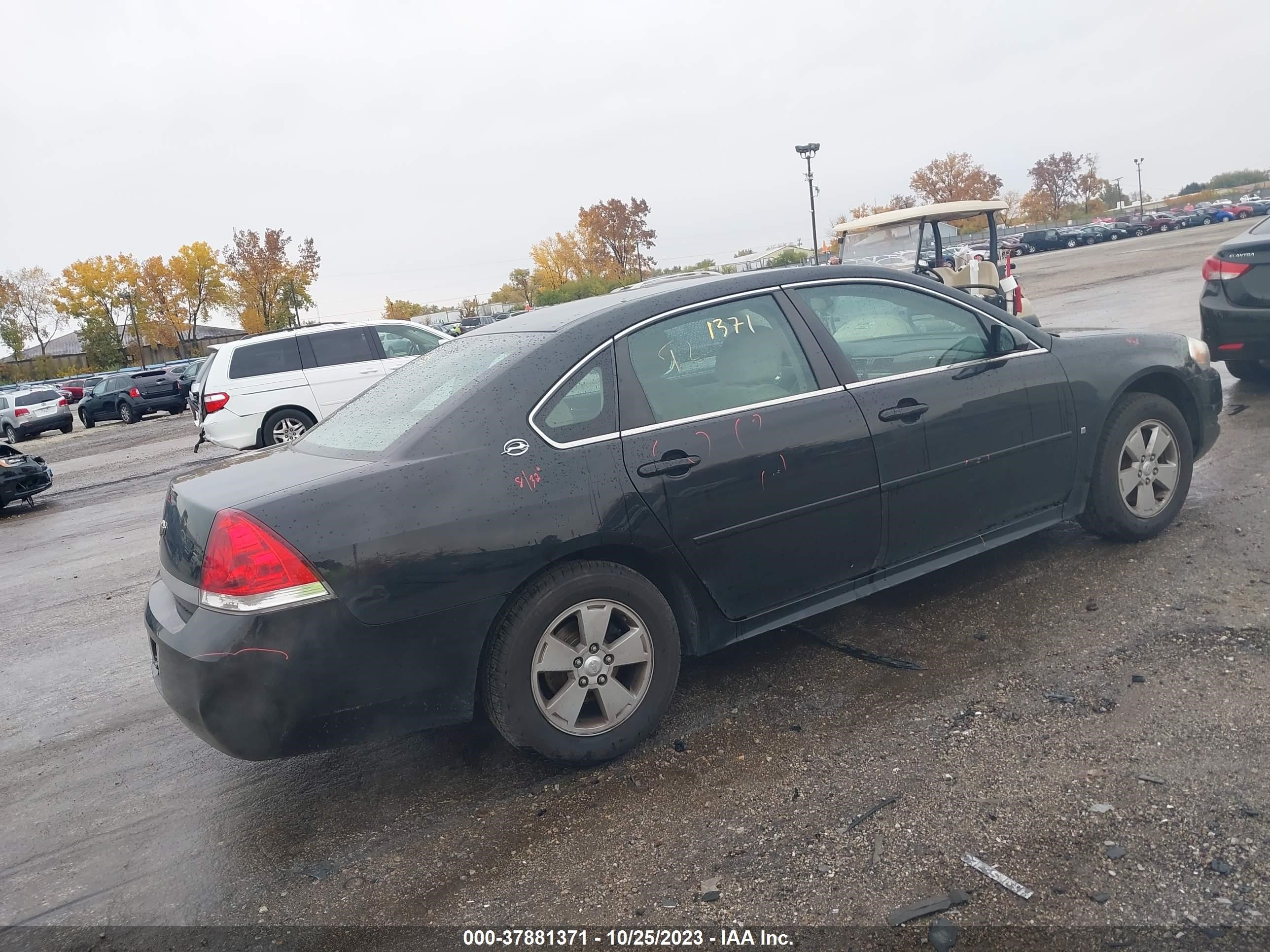 Photo 3 VIN: 2G1WT57N991314921 - CHEVROLET IMPALA 