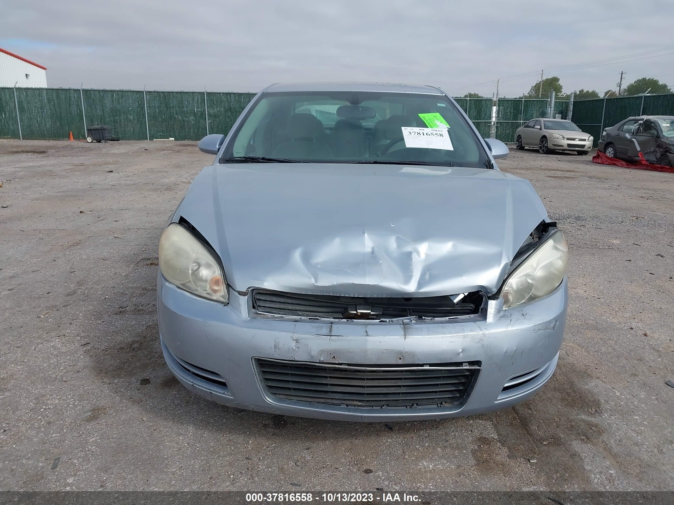 Photo 11 VIN: 2G1WT58K069224901 - CHEVROLET IMPALA 