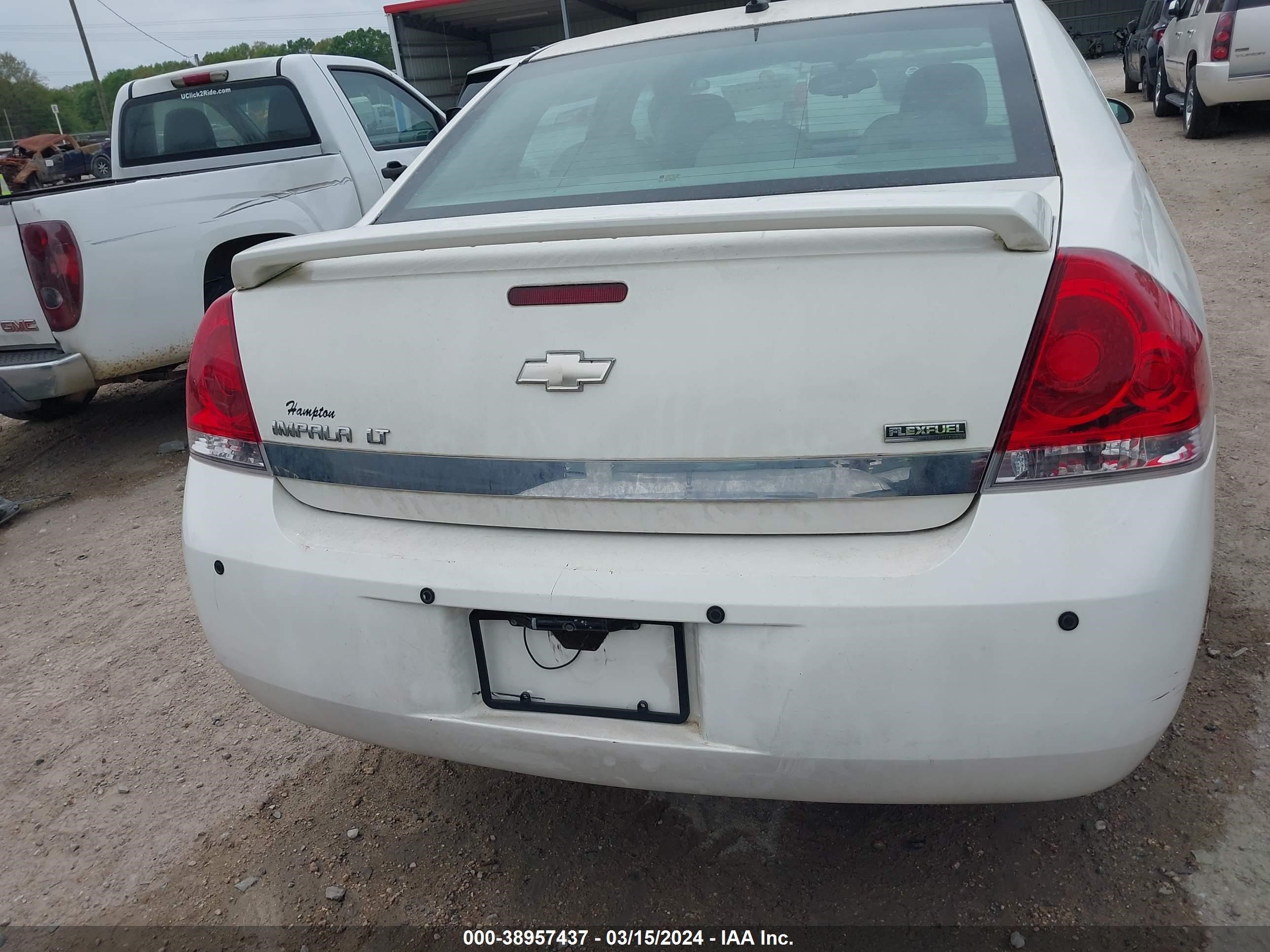 Photo 15 VIN: 2G1WT58K089250675 - CHEVROLET IMPALA 