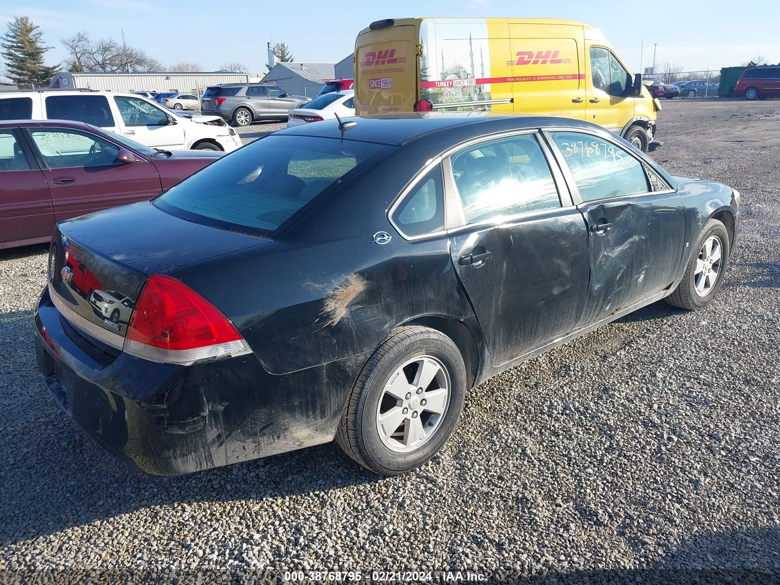 Photo 3 VIN: 2G1WT58K181220213 - CHEVROLET IMPALA 