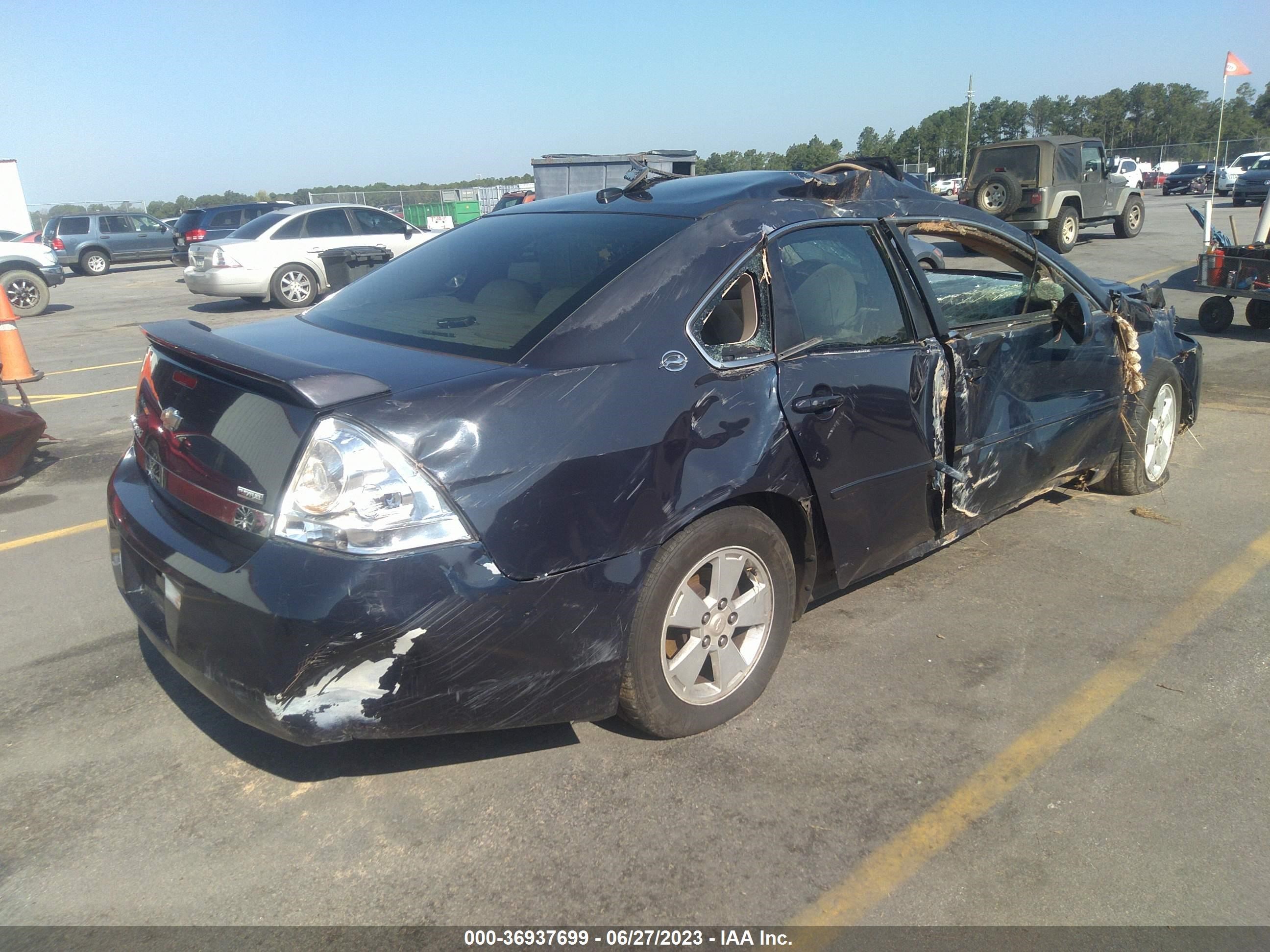 Photo 3 VIN: 2G1WT58K189181172 - CHEVROLET IMPALA 